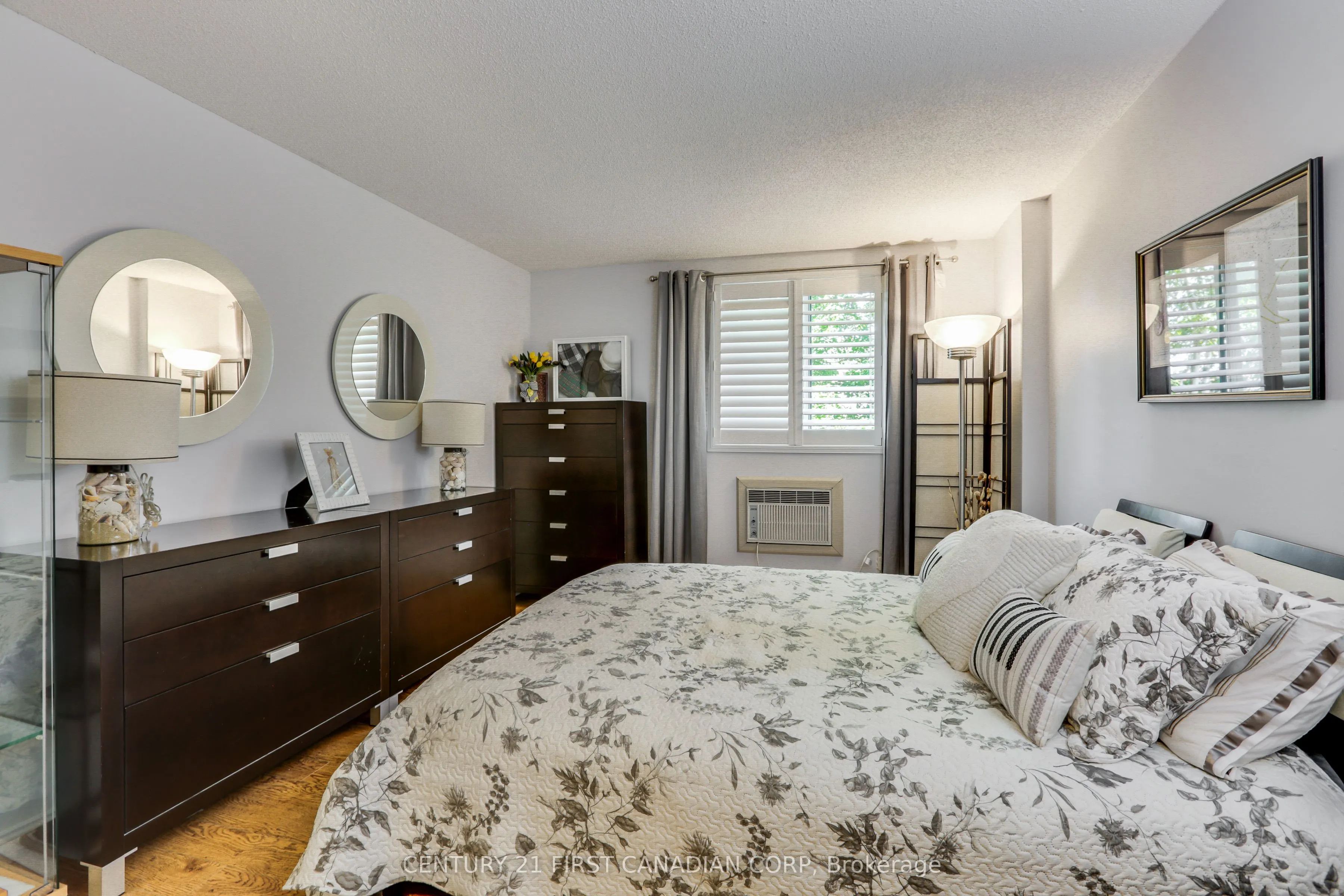 76 Baseline Road W, #201