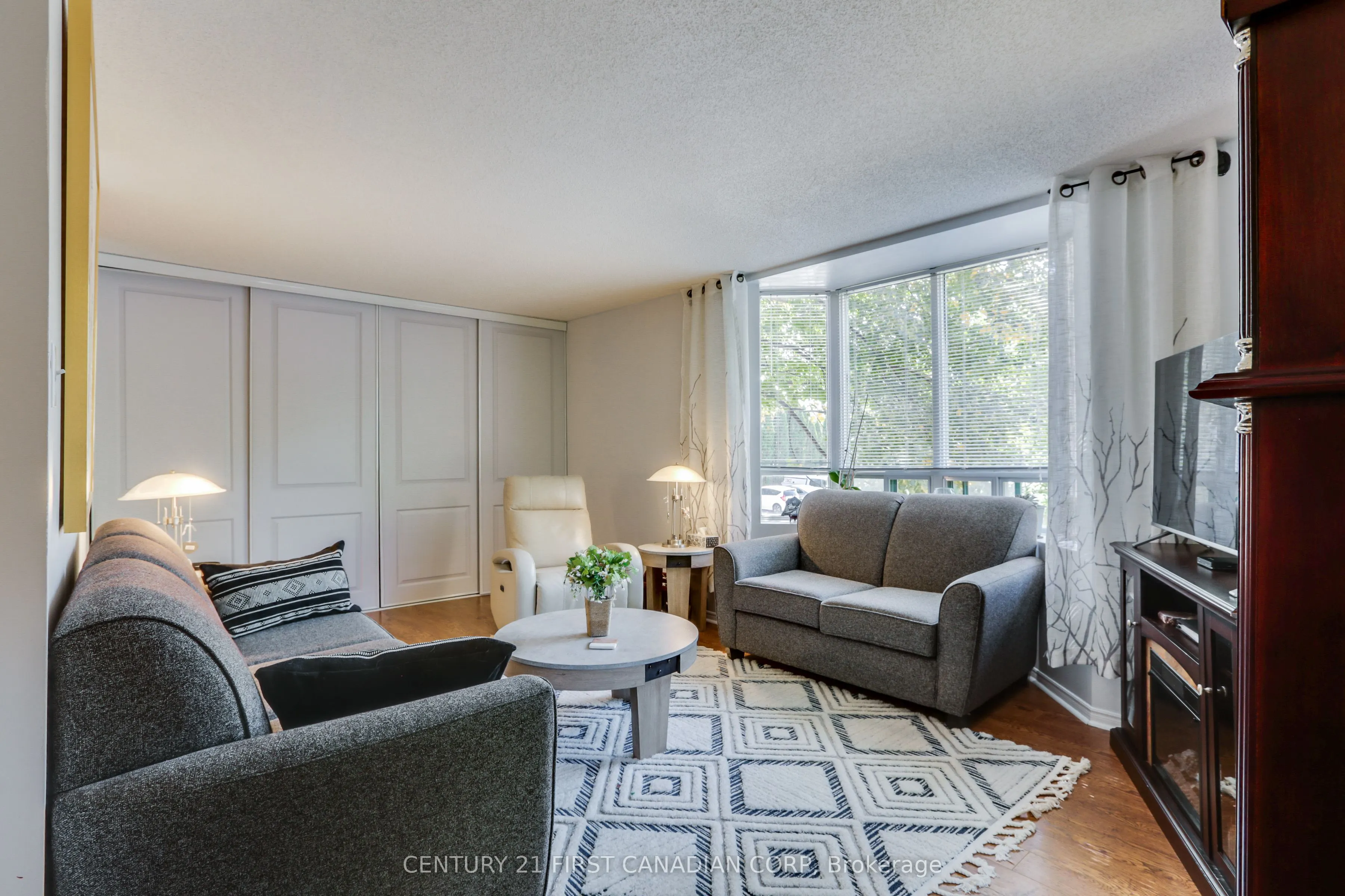 76 Baseline Road W, #201