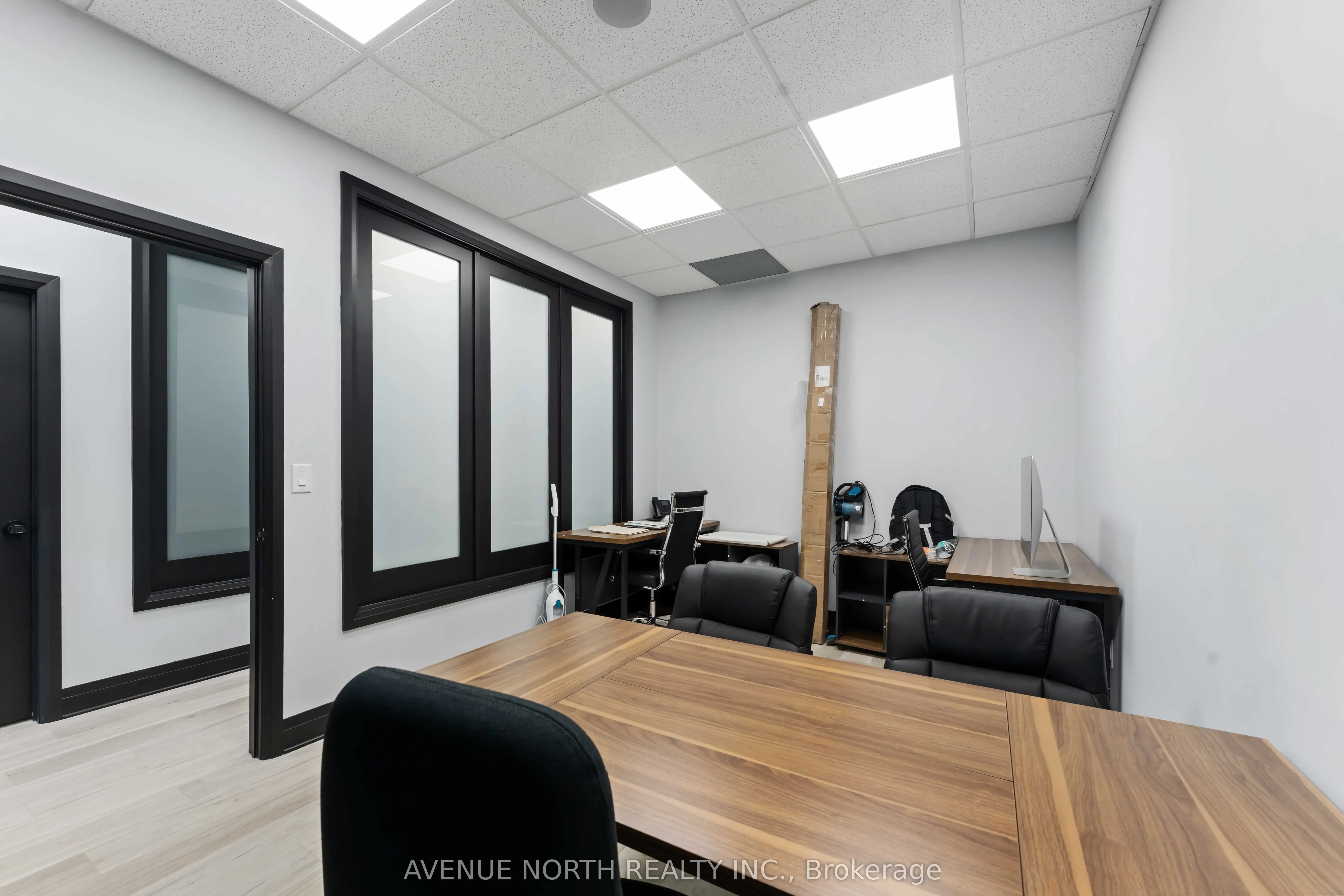 2285 St. Laurent Boulevard