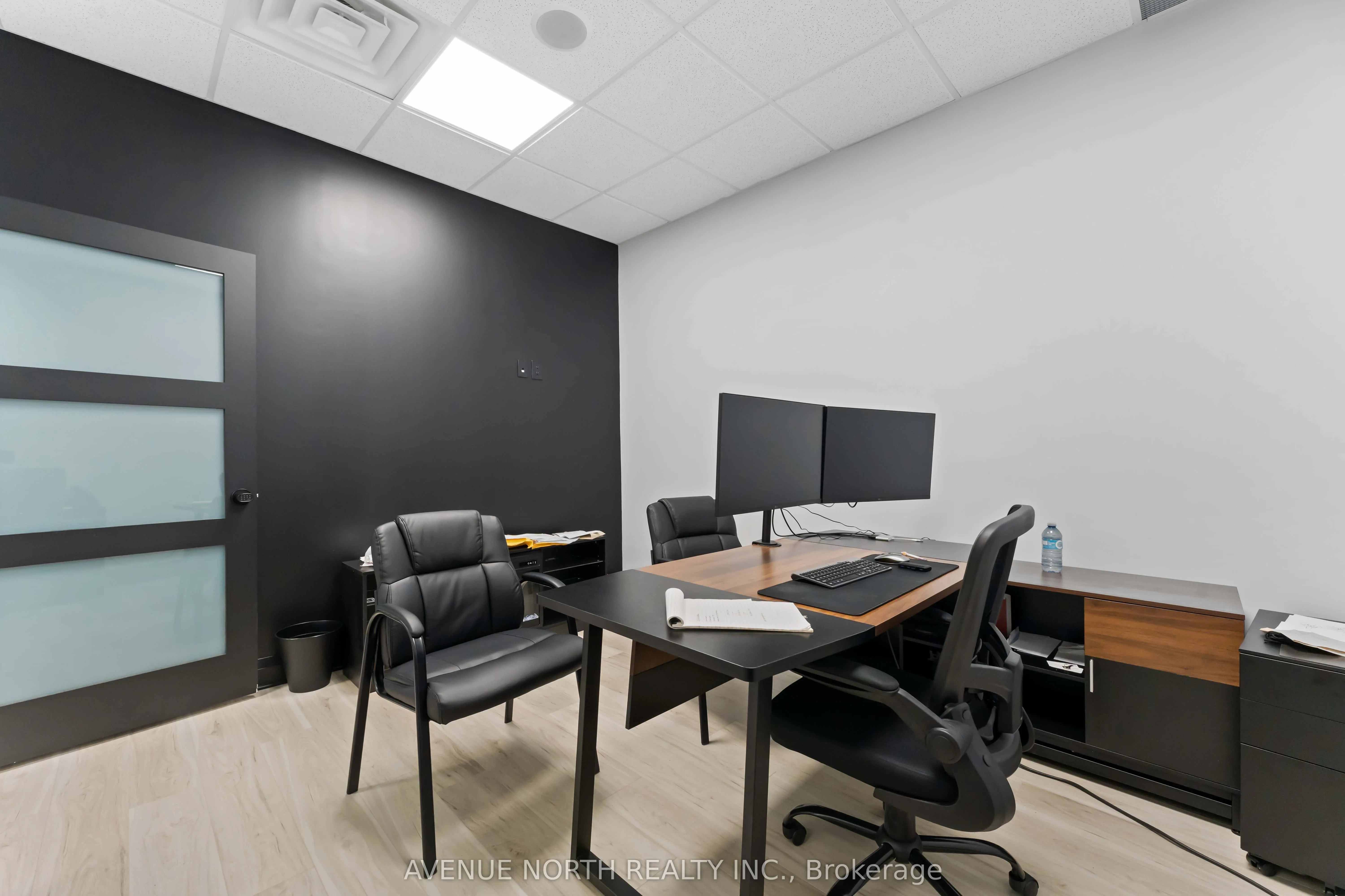 2285 St. Laurent Boulevard