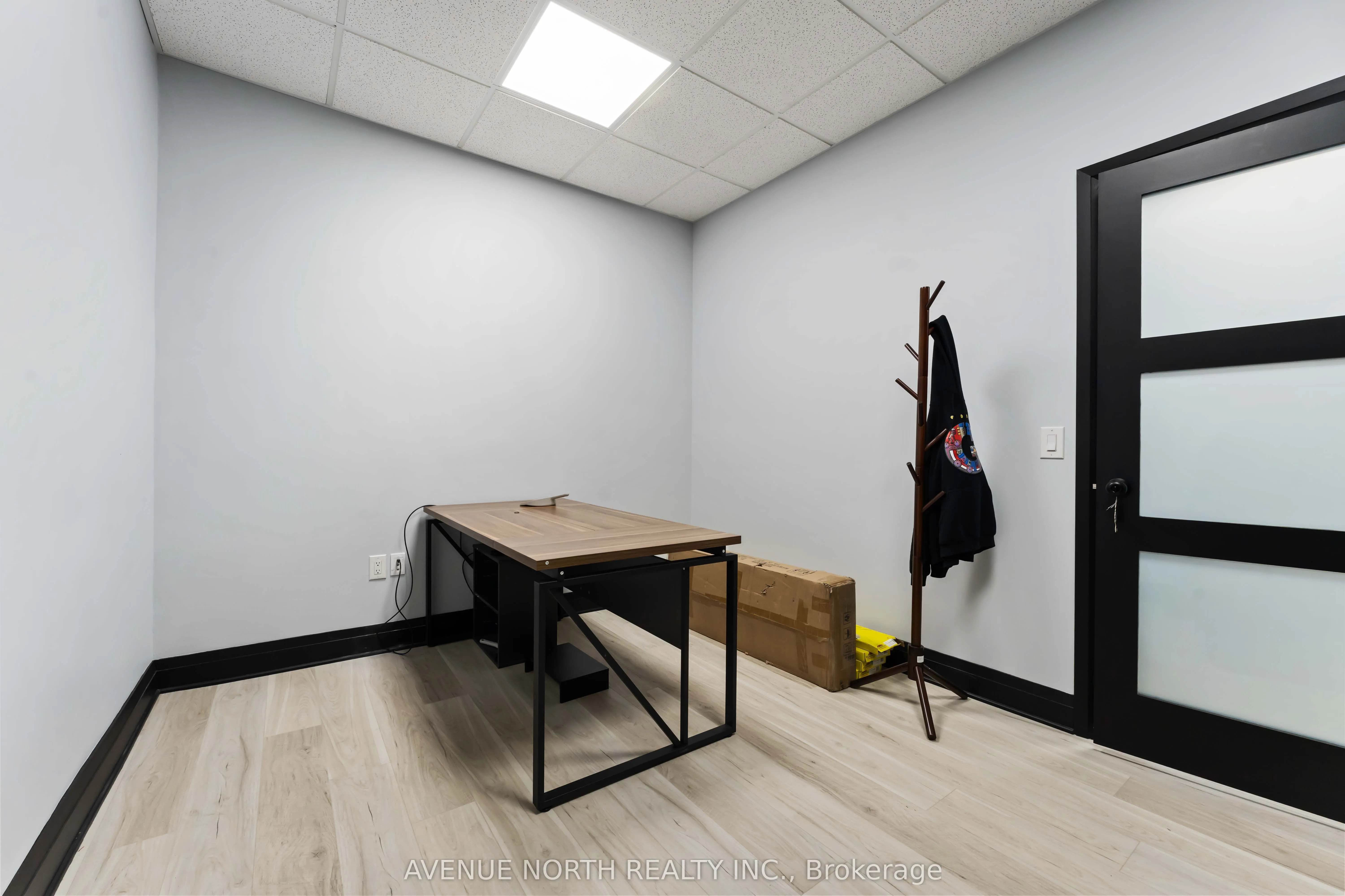 2285 St. Laurent Boulevard