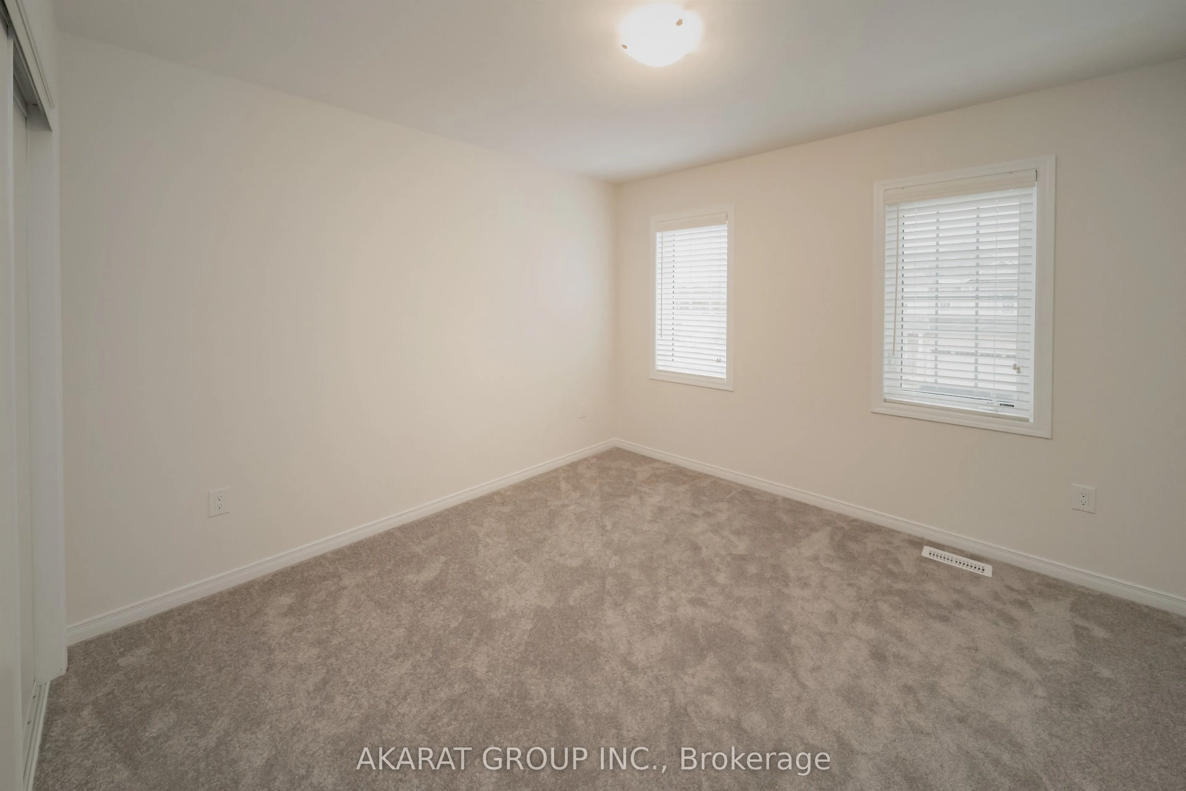 135 Esther Crescent