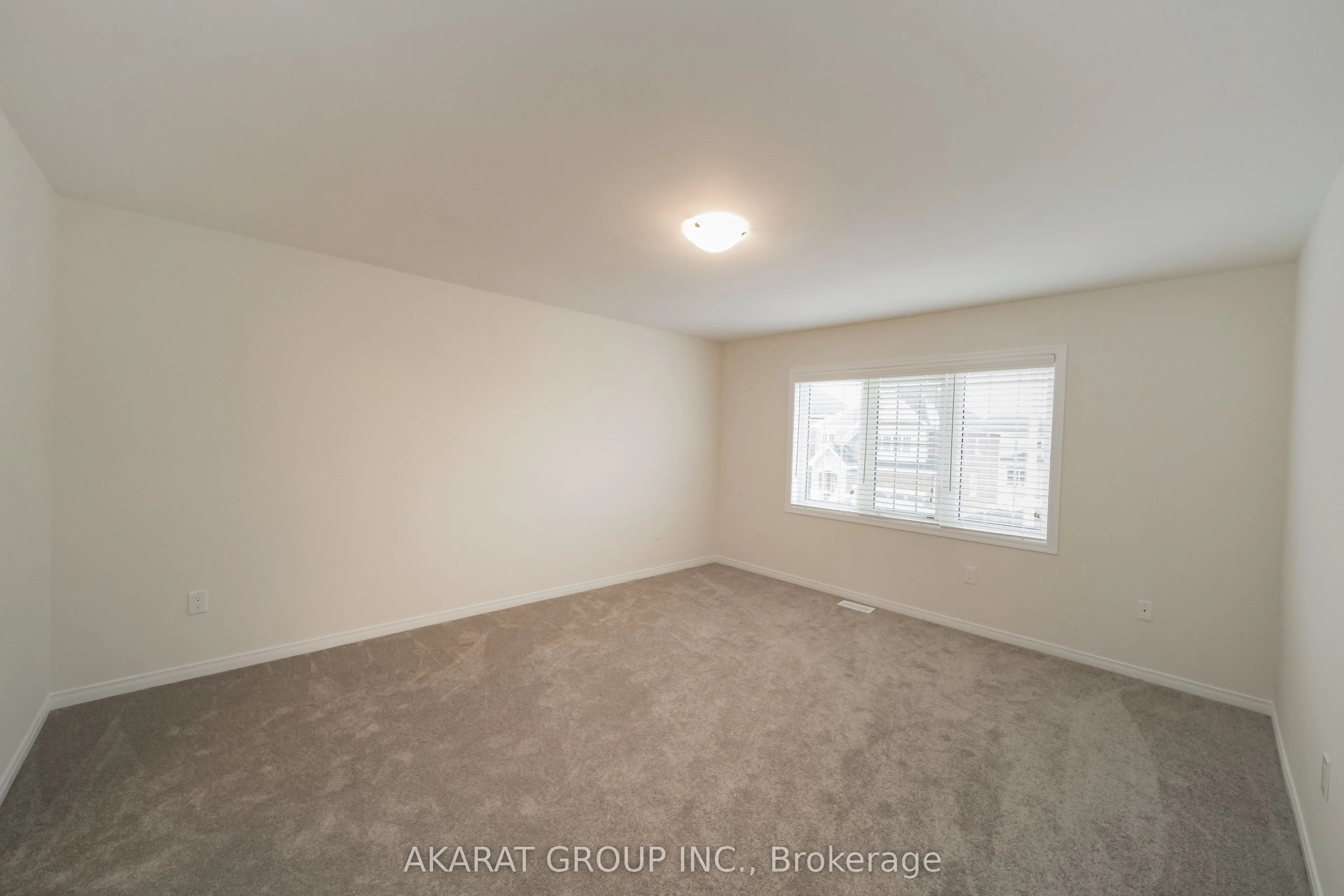 135 Esther Crescent