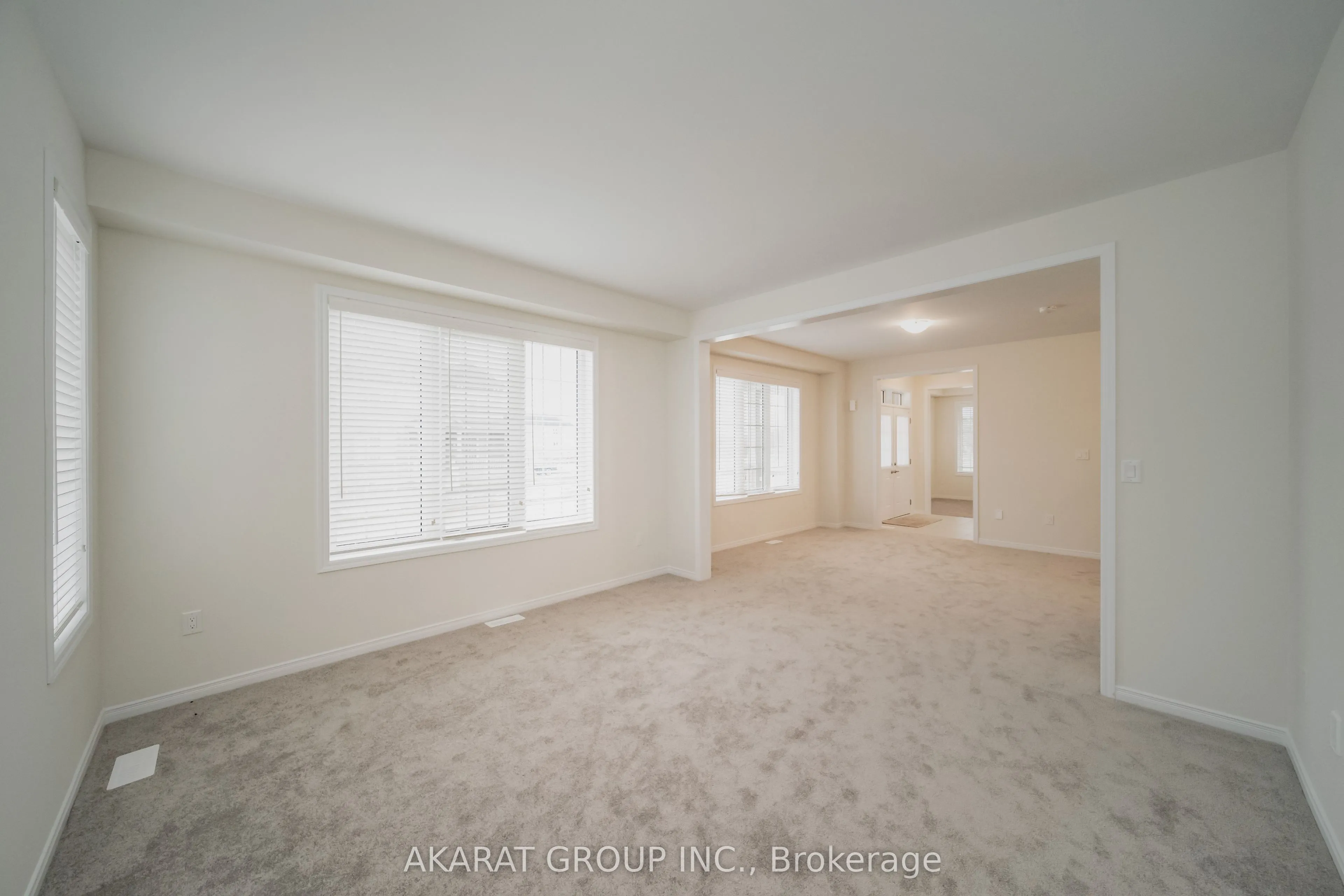 135 Esther Crescent