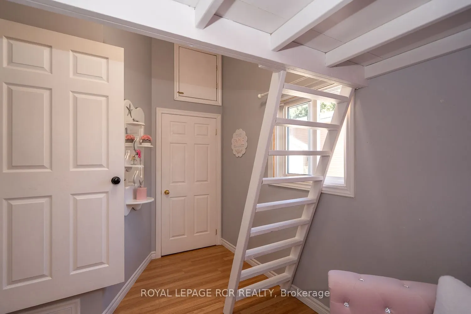 131 Frederick Street E