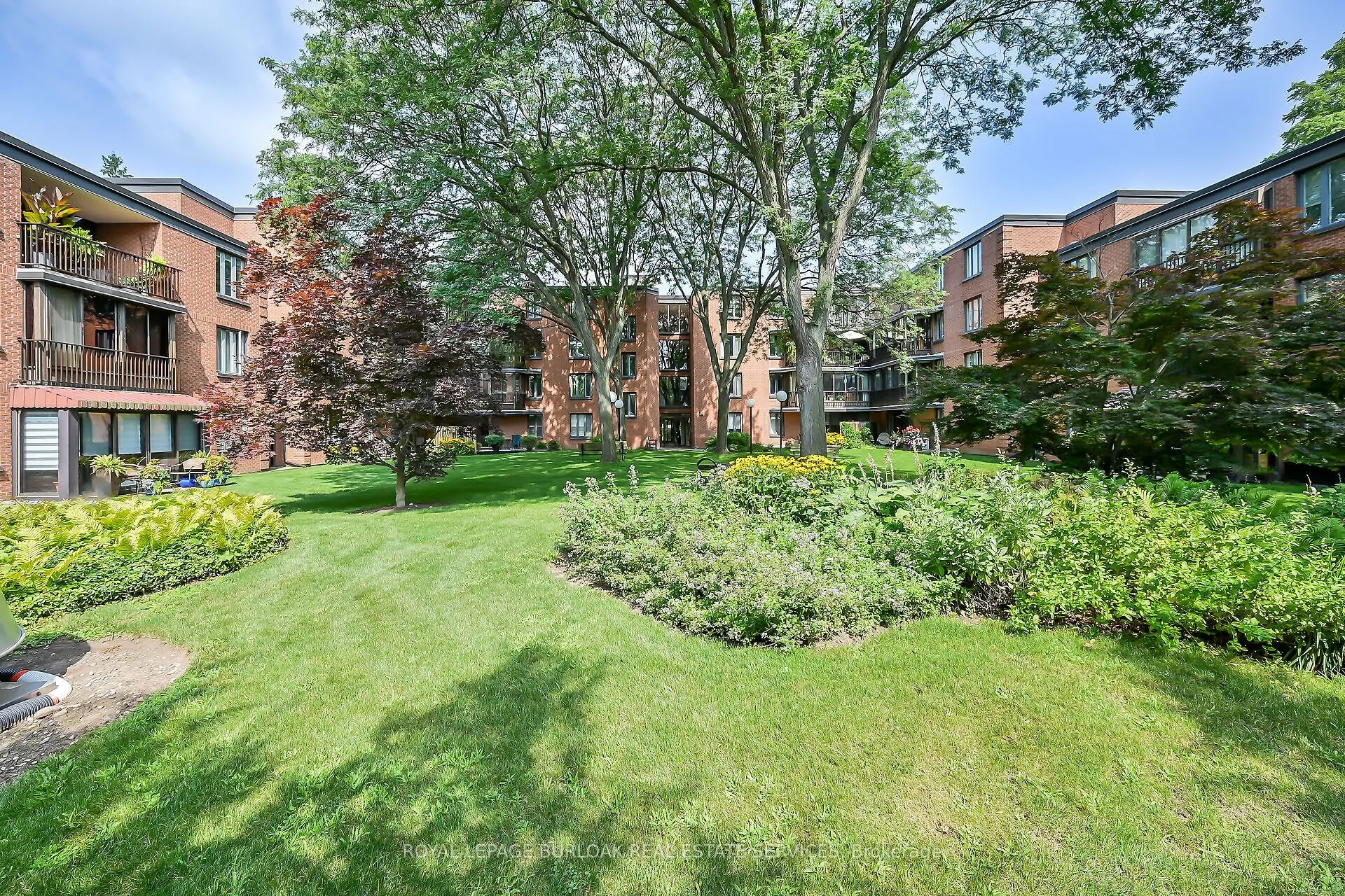150 Wilson Street W, #PH1