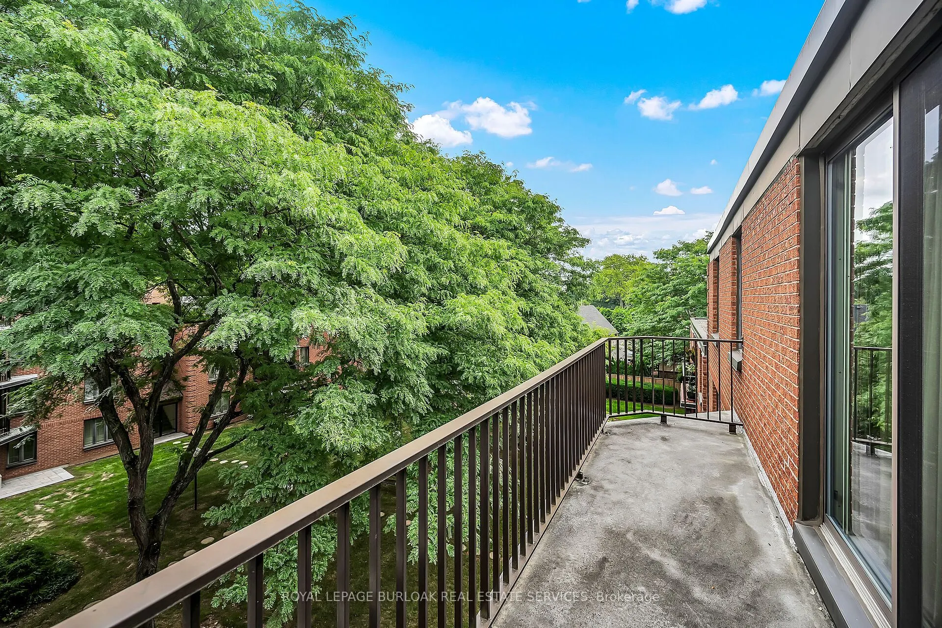 150 Wilson Street W, #PH1