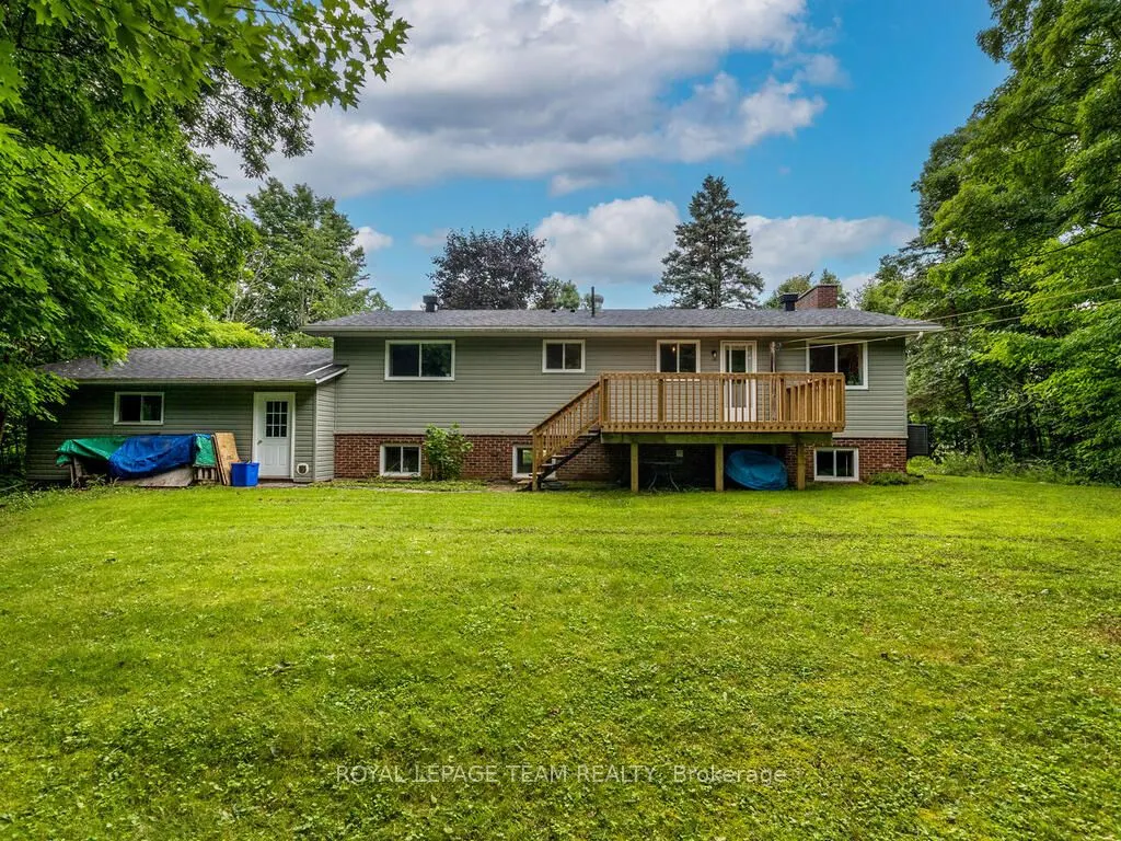 6677 ROGER STEVENS Drive N