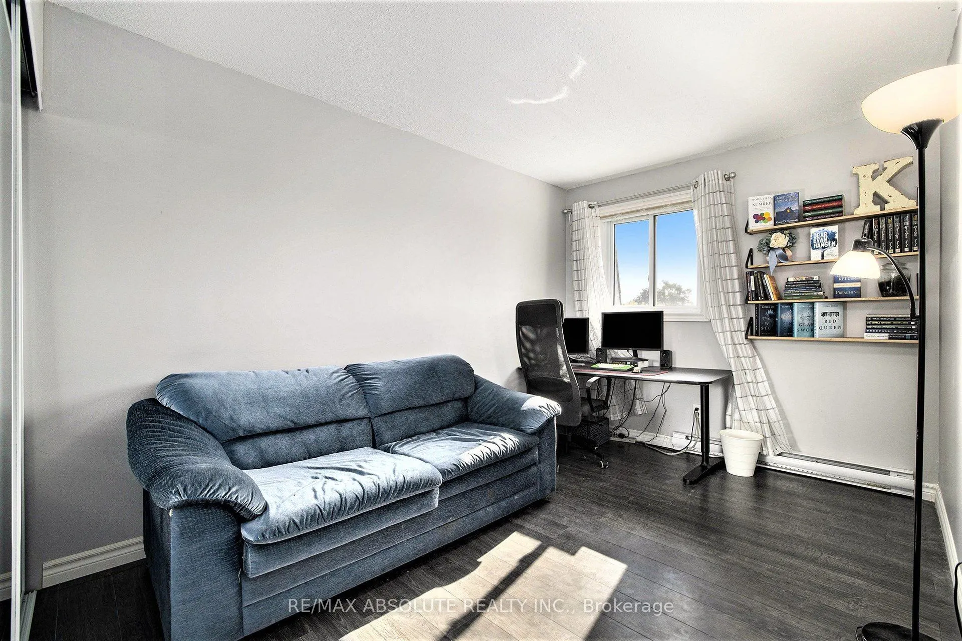 24 Townline Road W, #208