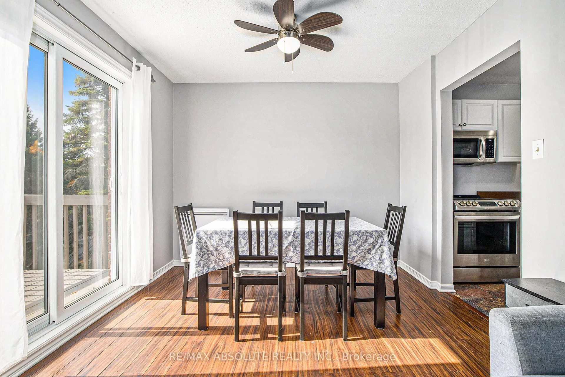 24 Townline Road W, #208
