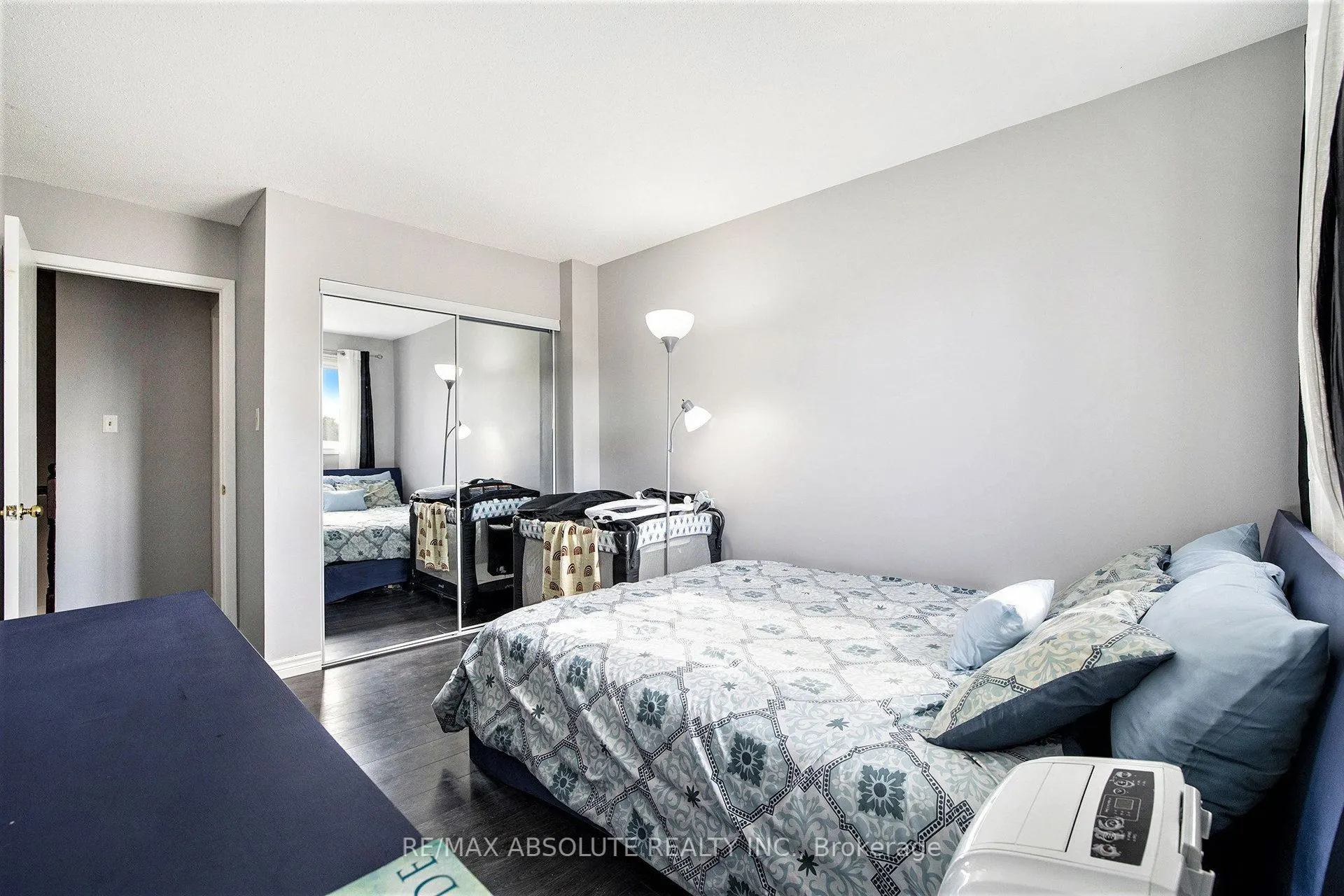 24 Townline Road W, #208