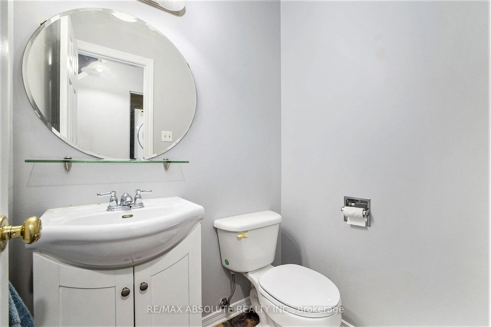 24 Townline Road W, #208
