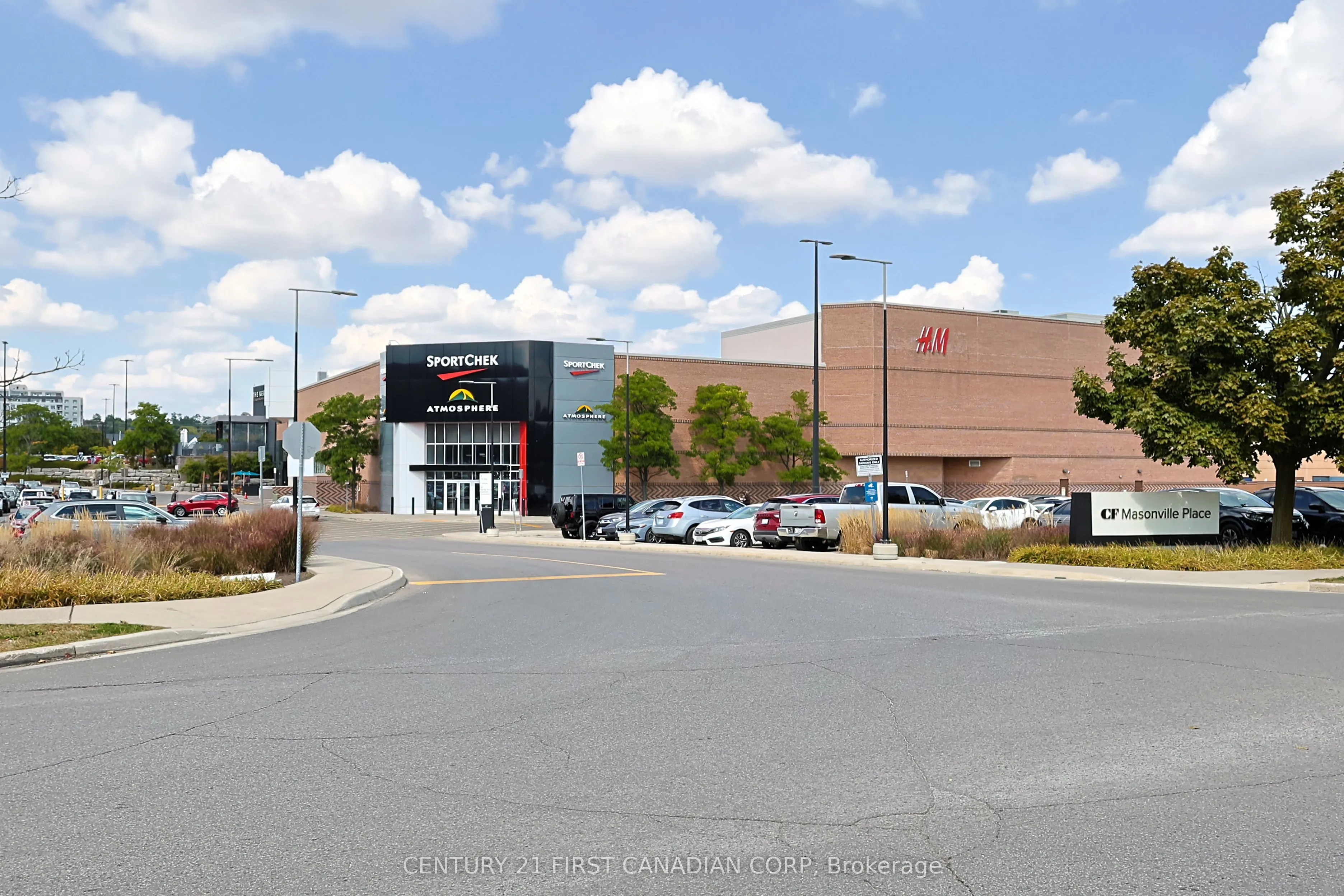 15 Jacksway Crescent N, #215