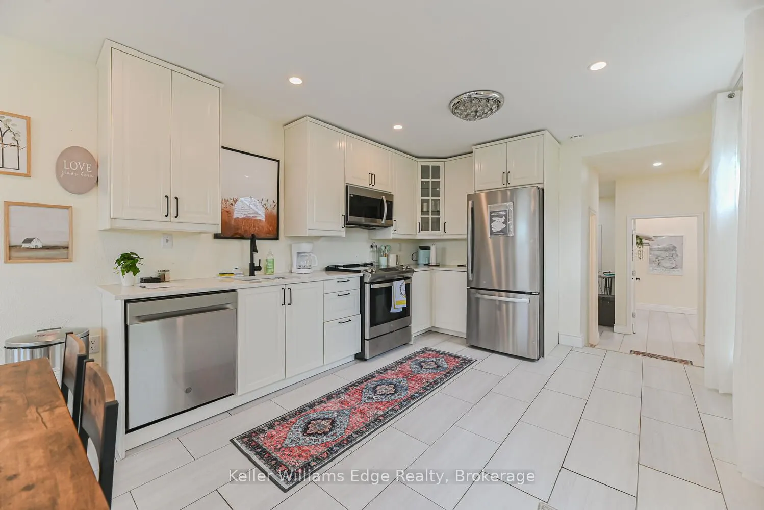 282 Book Road E