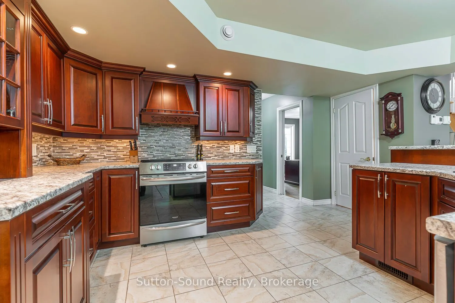 124 Golden Pond Drive