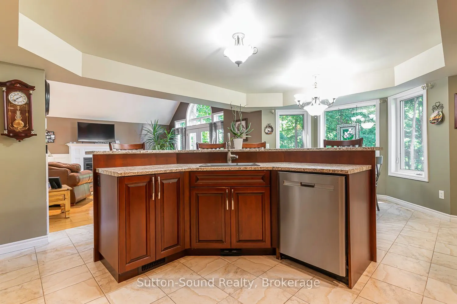124 Golden Pond Drive