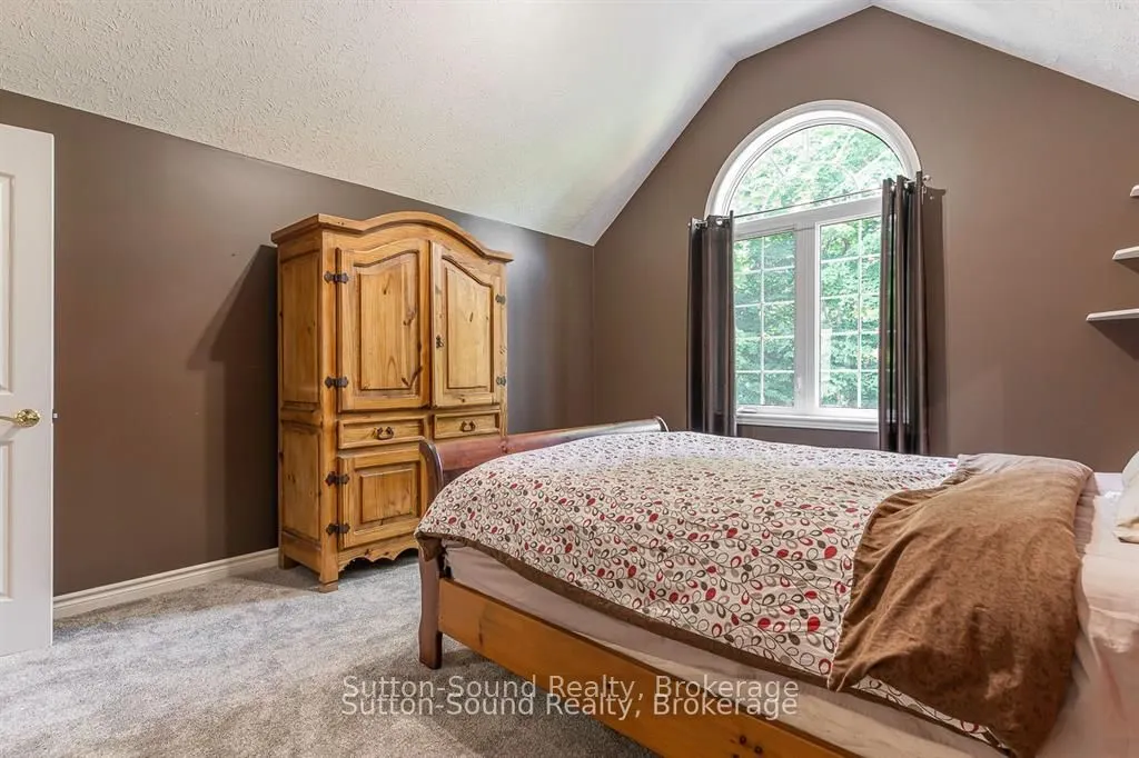 124 Golden Pond Drive