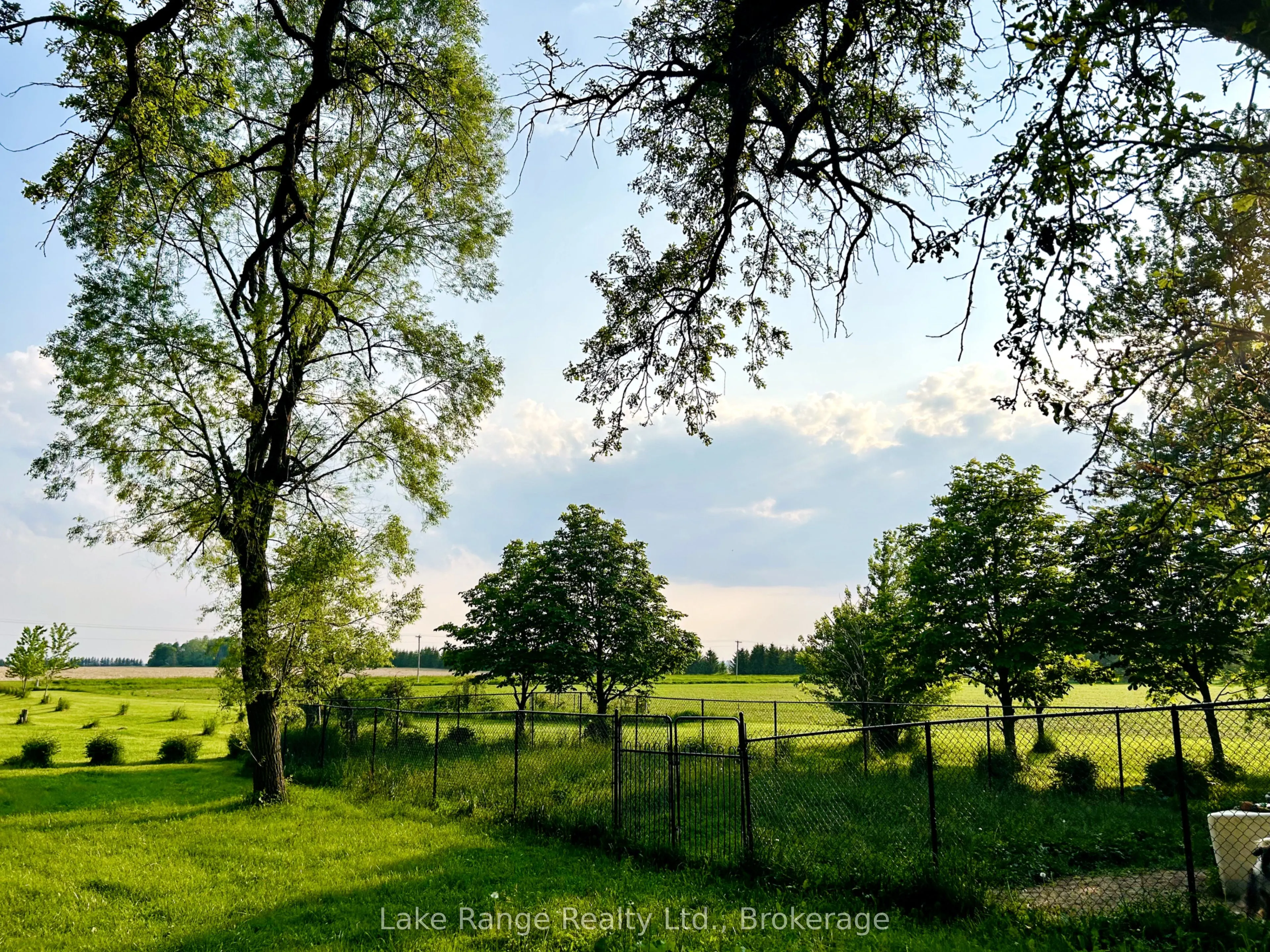 2742 Concession 4 Concession