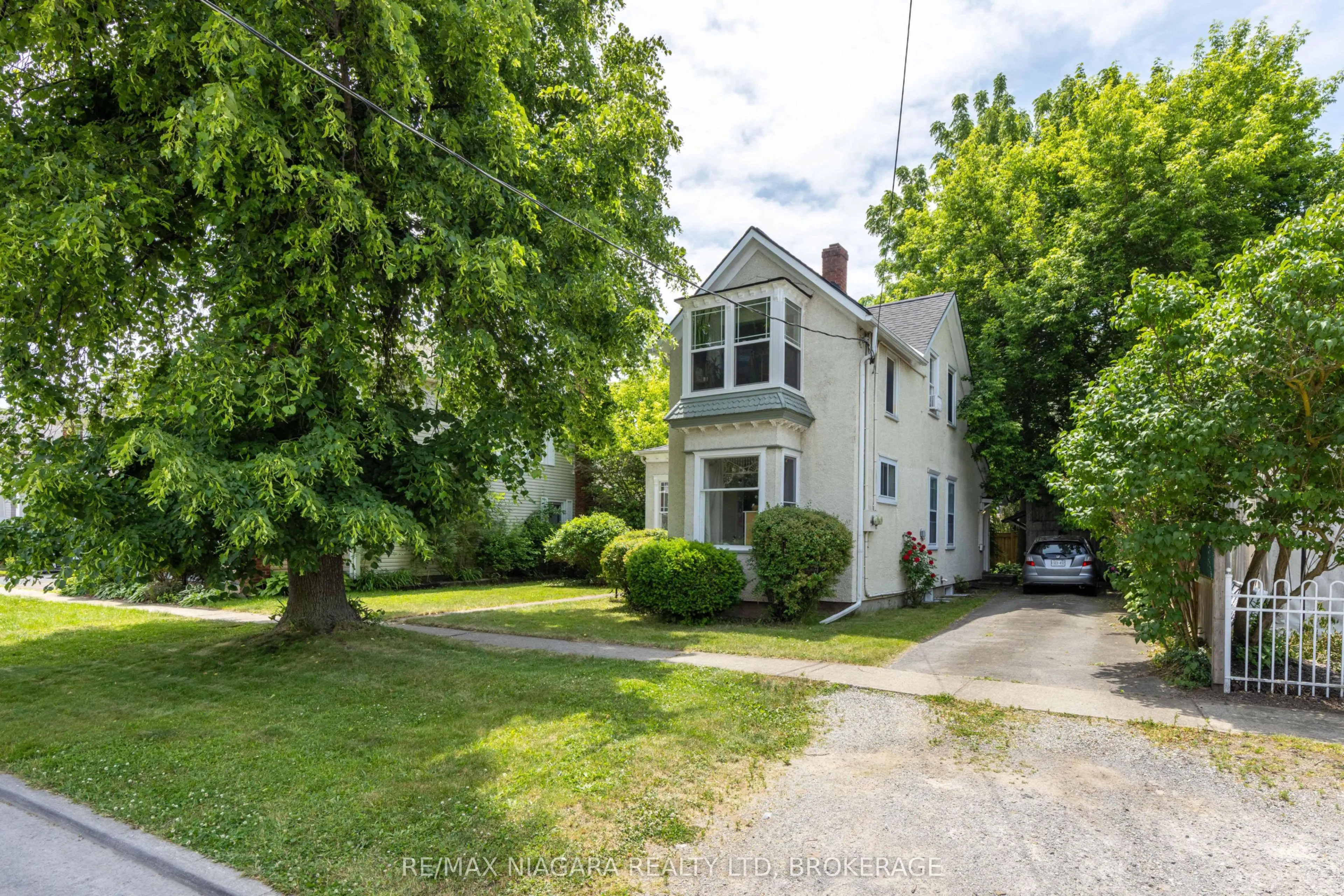40 Dacotah Street