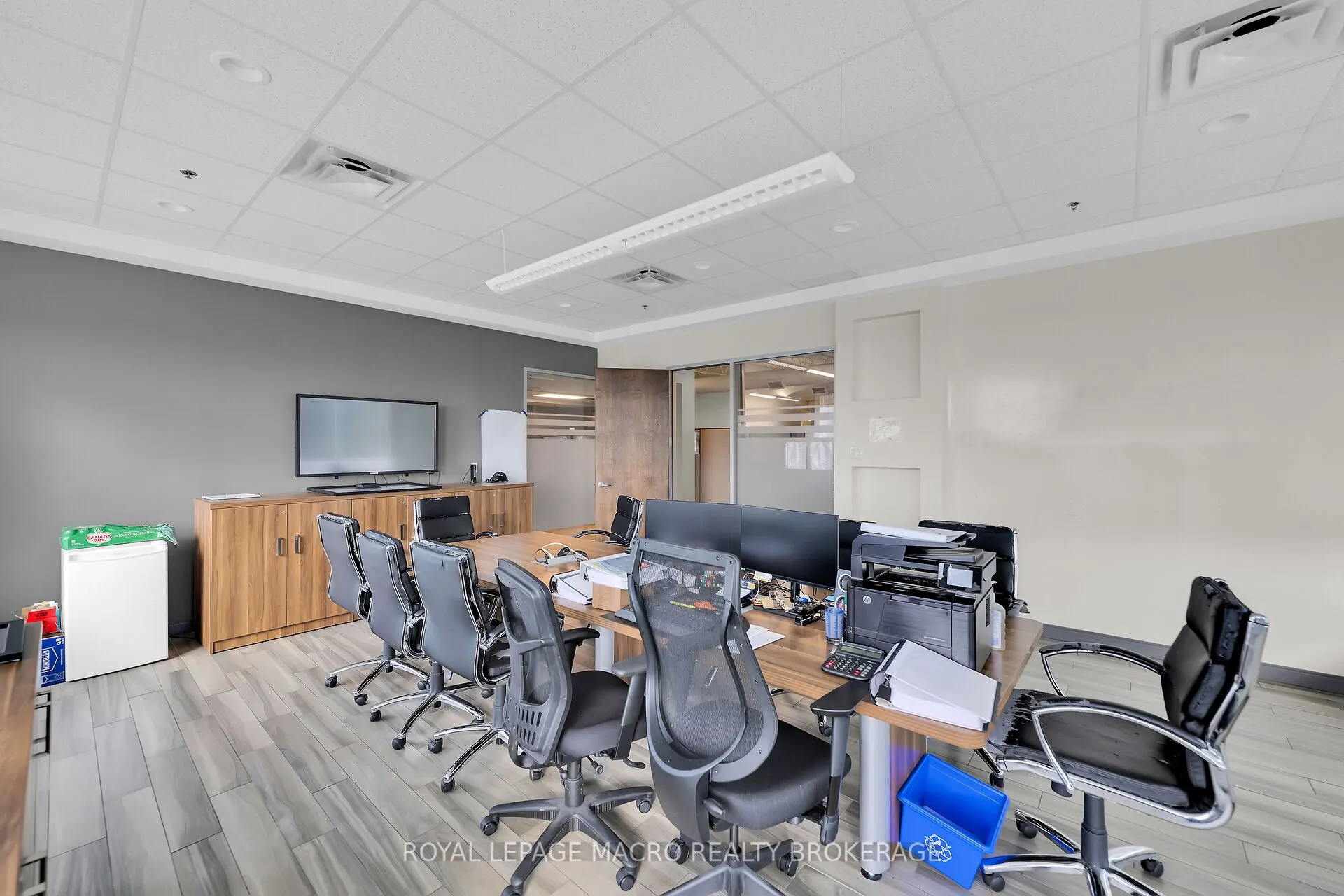 1100 South Service Road, #423