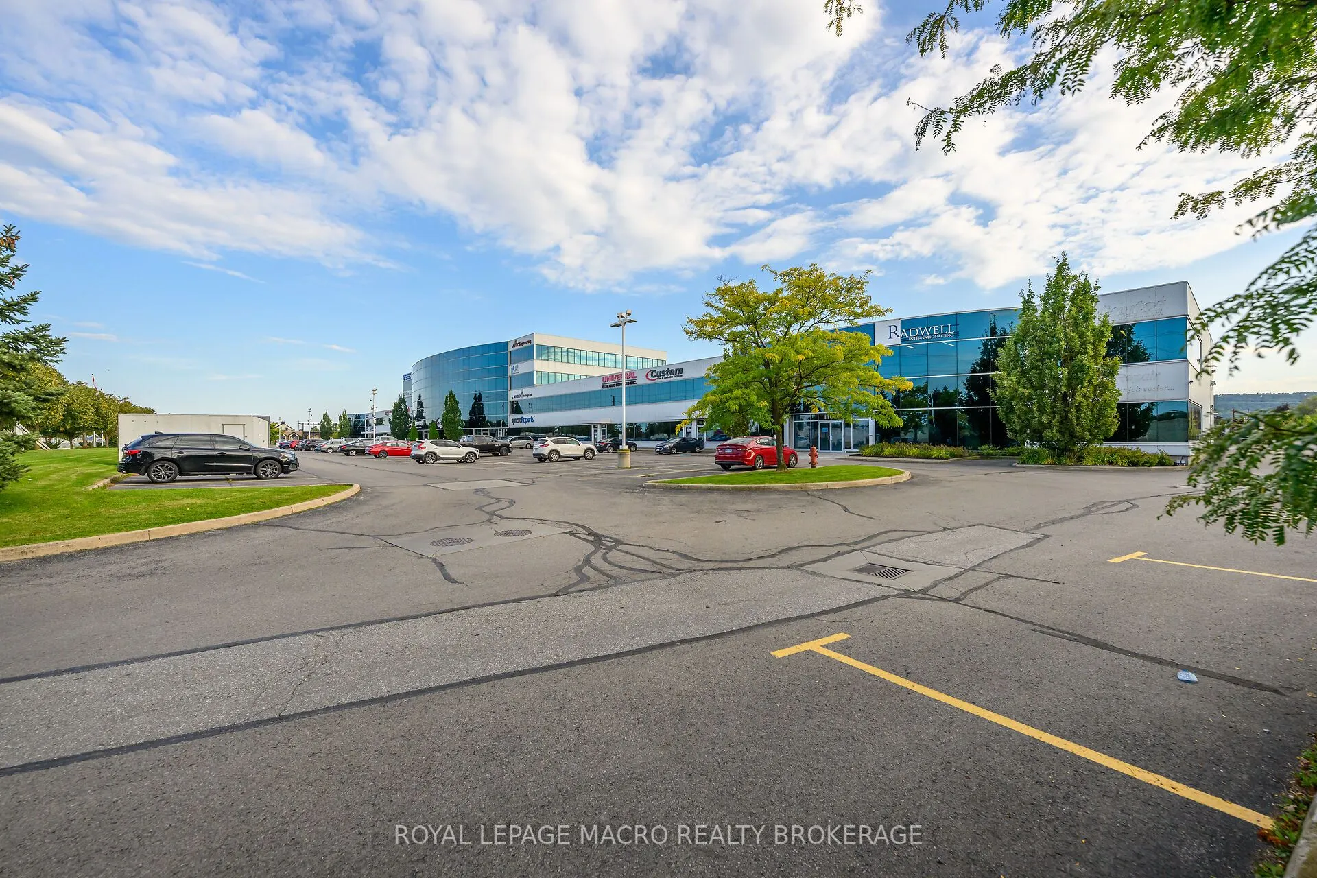 1100 South Service Road, #423