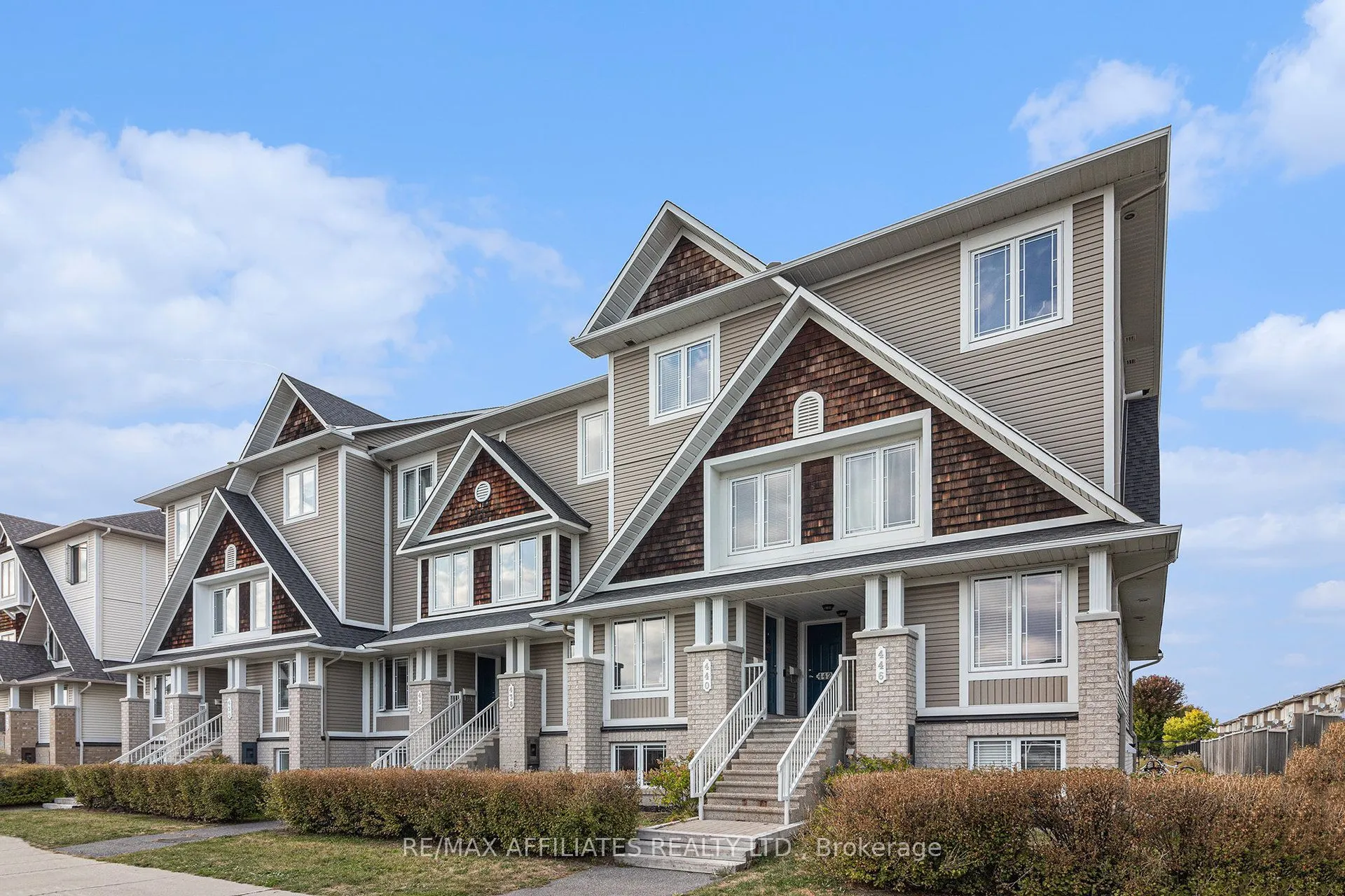 440 Harvest Valley Avenue, #83