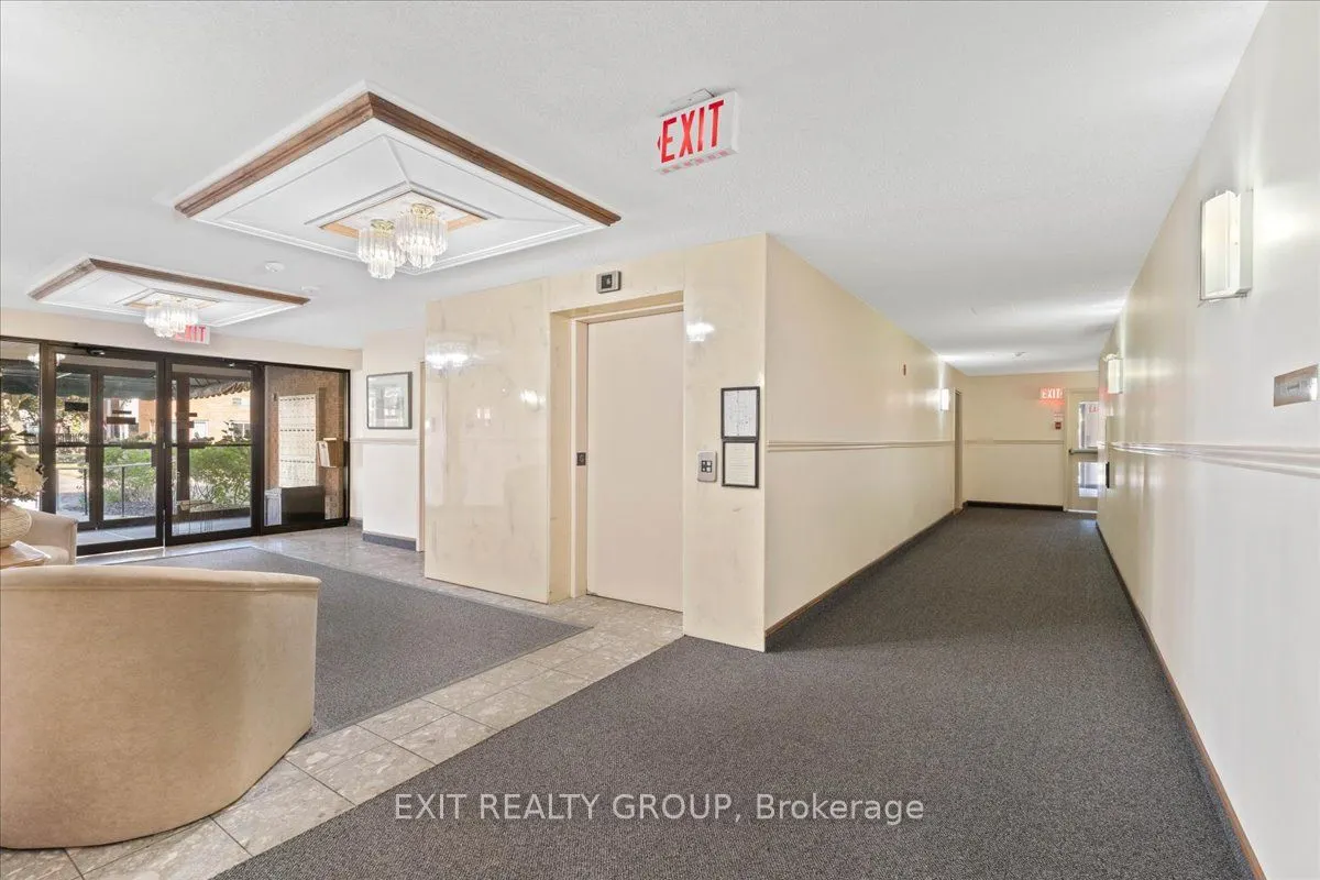 52 Tripp Boulevard, #117