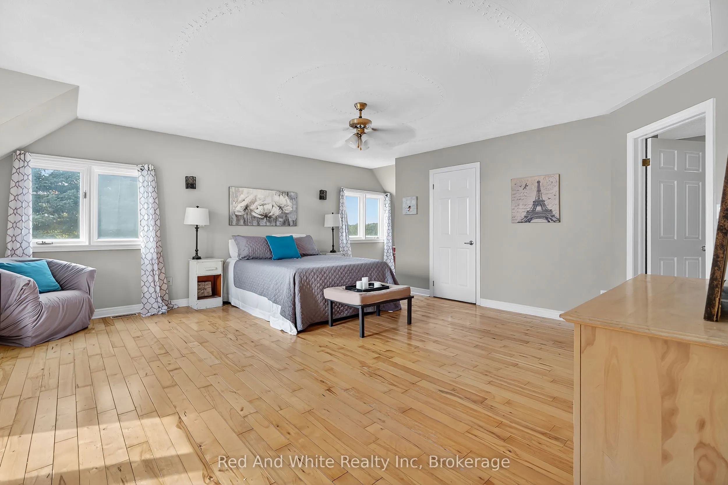 7146 Noah Road, R.R. # 1 Road