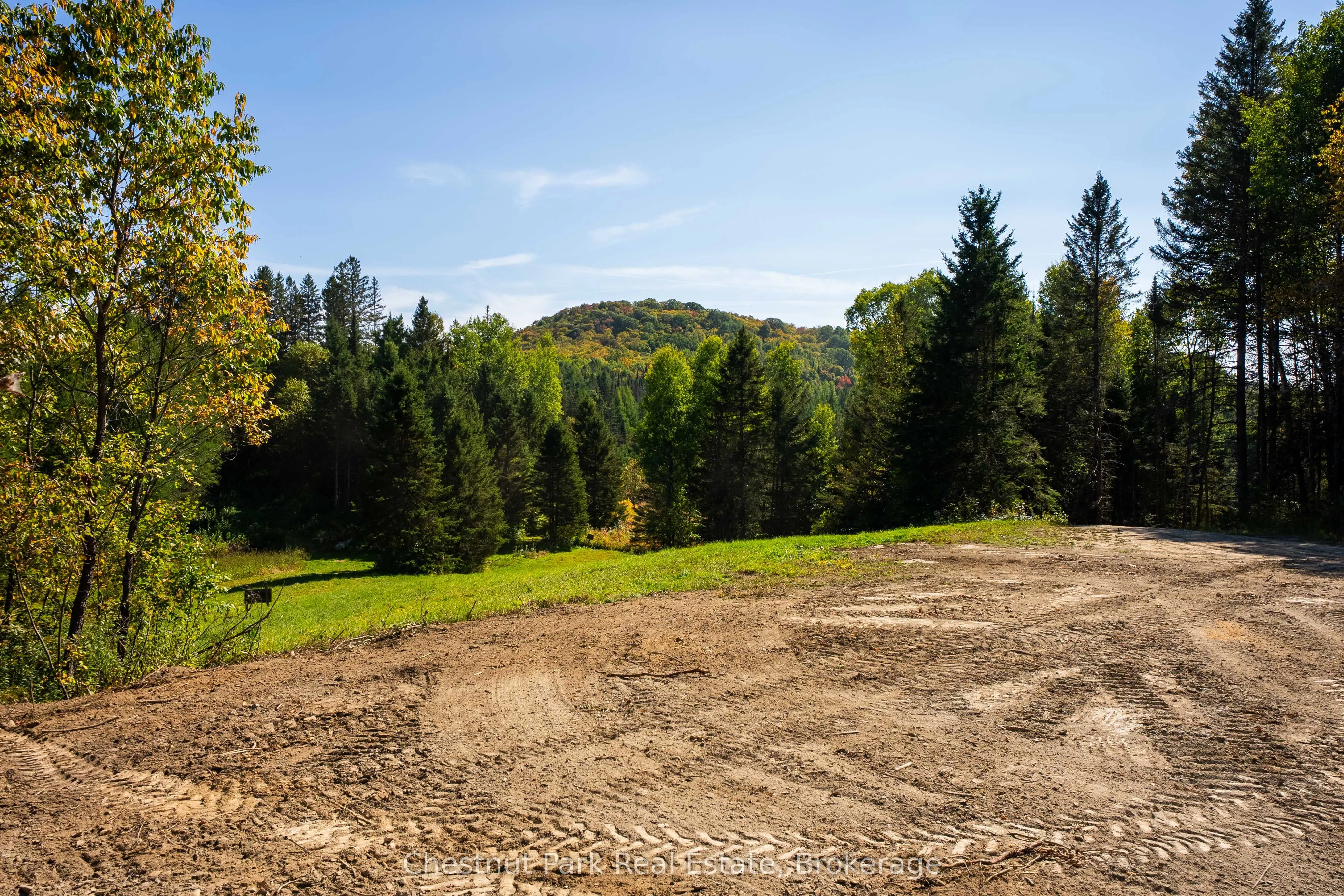 00 Deer Lake Road