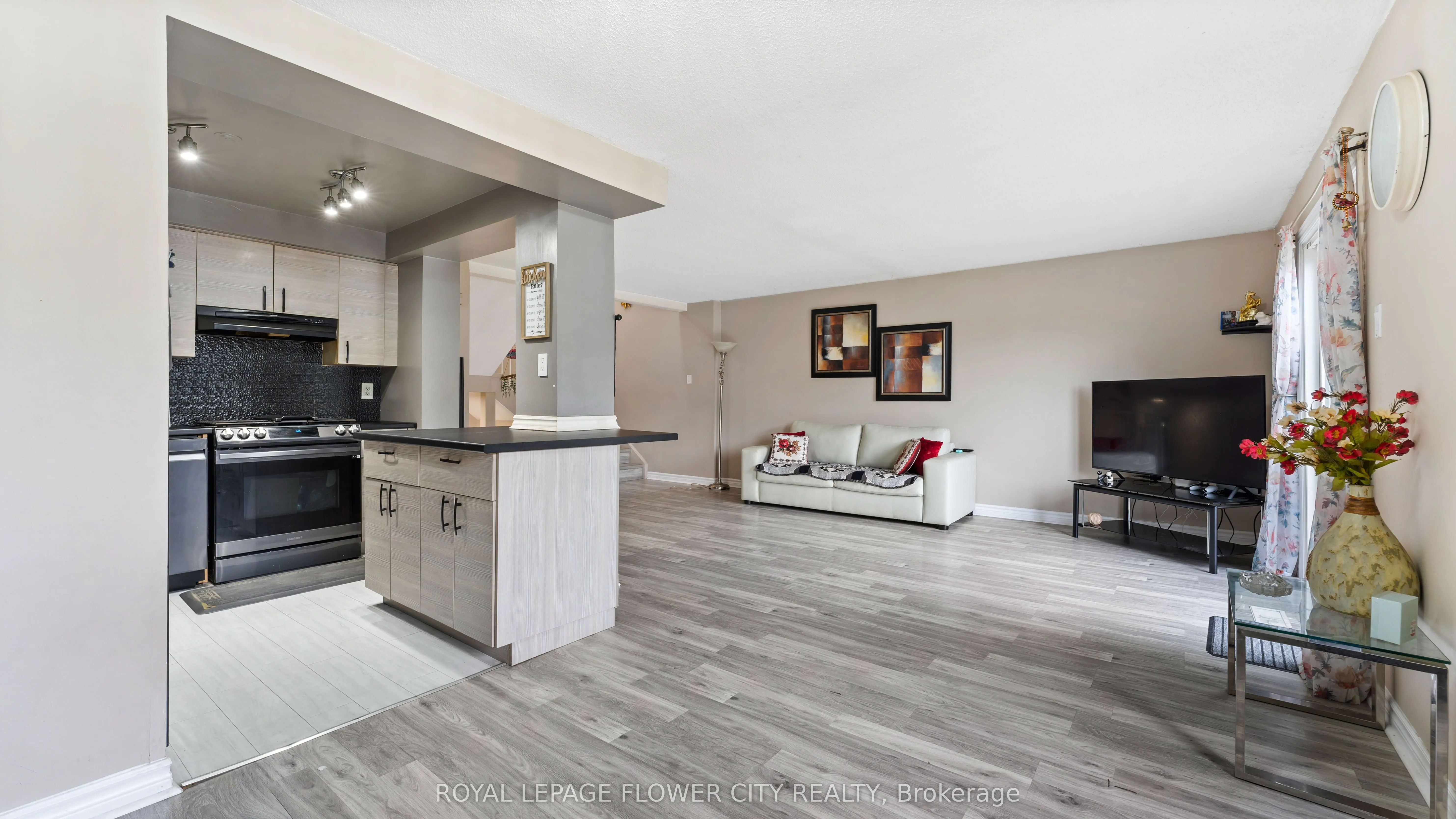 365 Pioneer Drive, #16