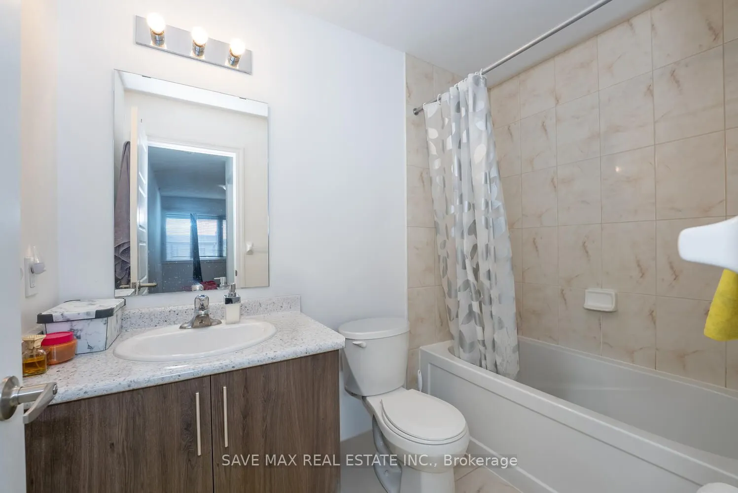 9 Shedrow Place