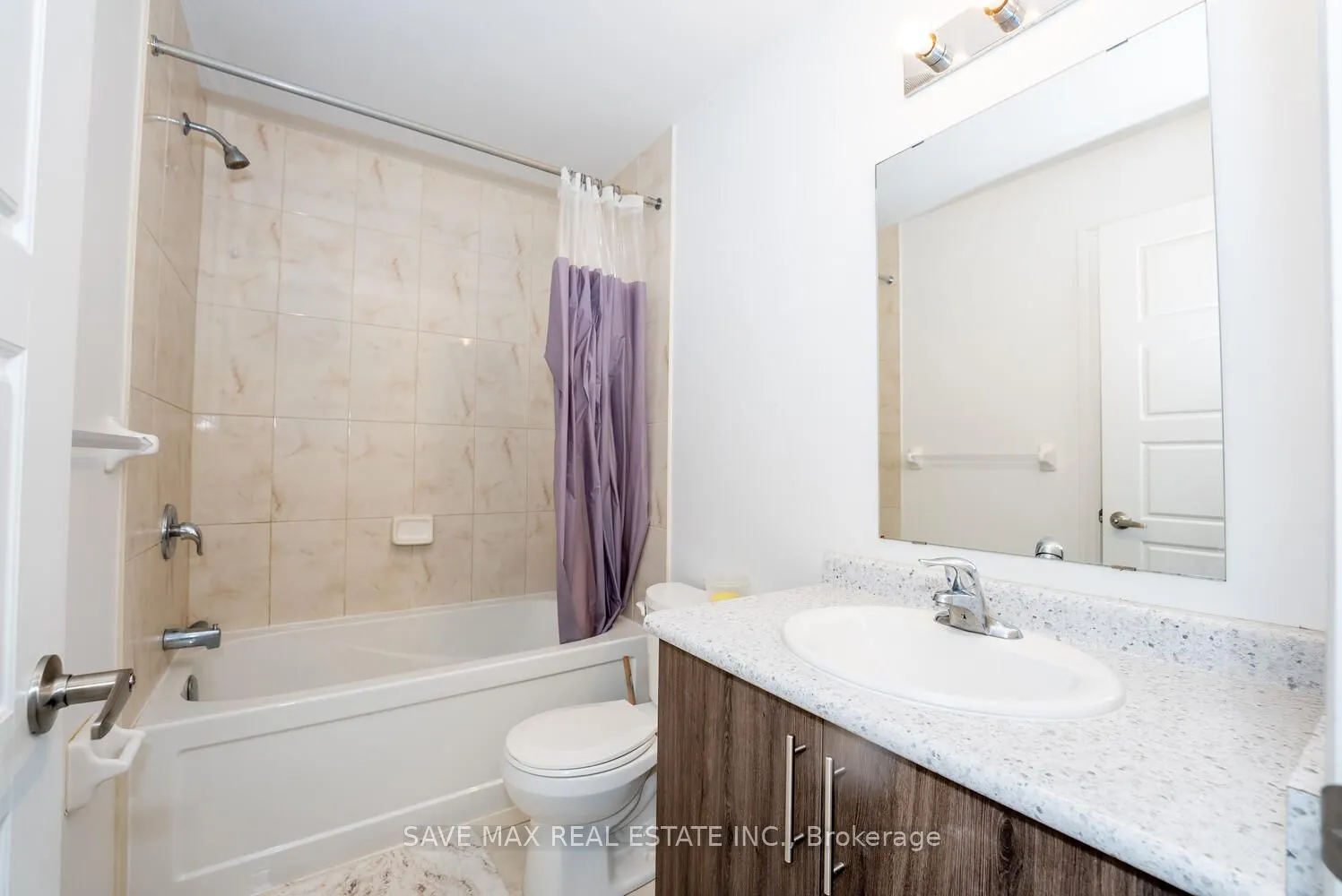 9 Shedrow Place
