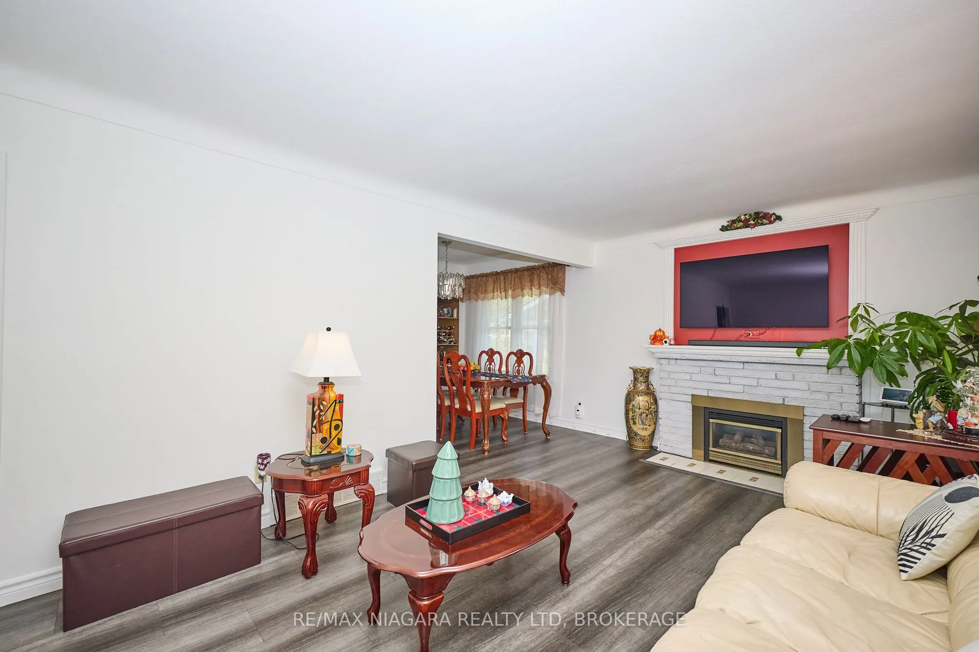 316 Bowen Road