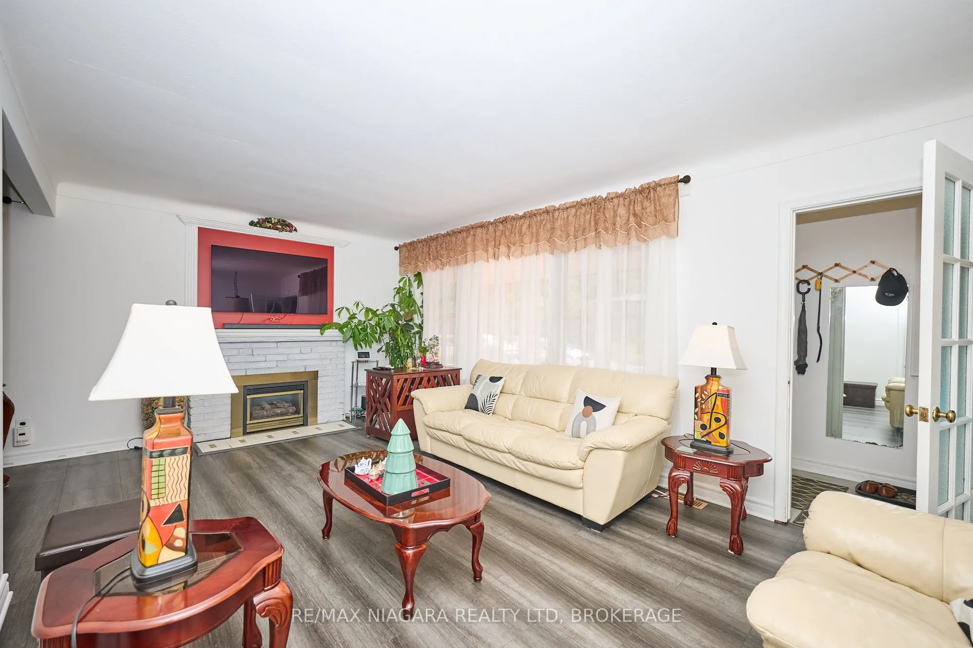 316 Bowen Road