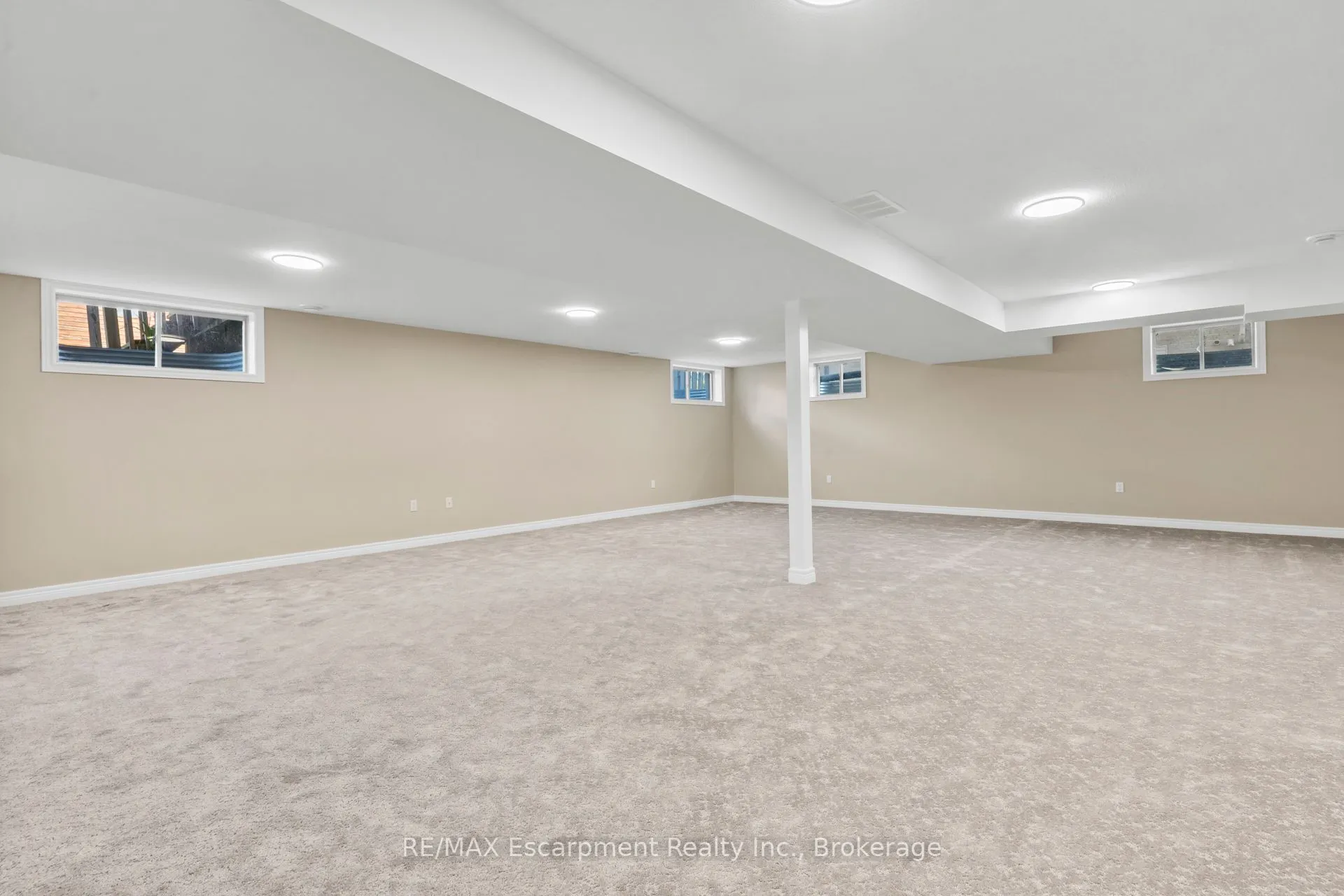5 John Pound Road, ##5