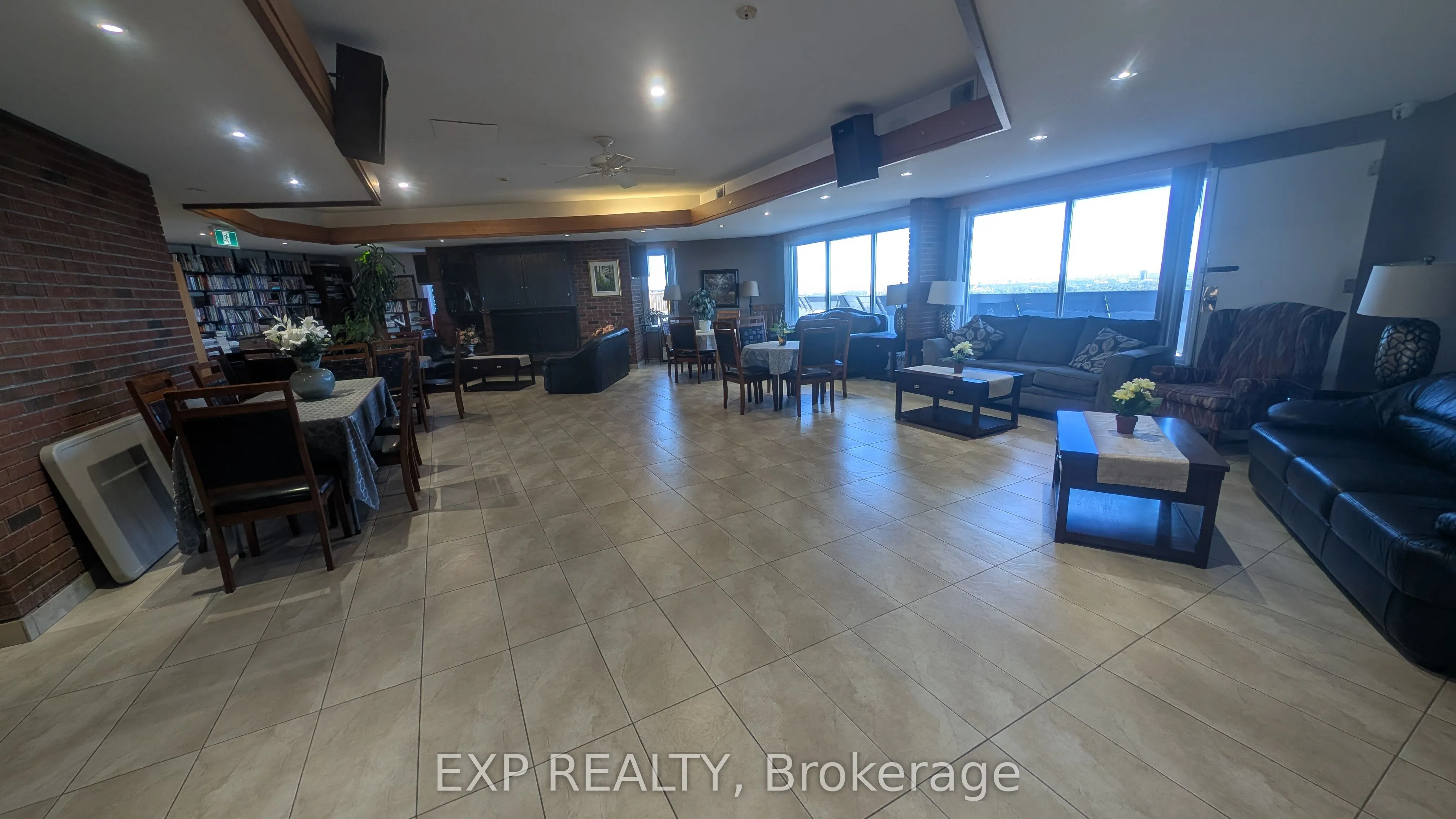 20 Chesterton Drive, #518