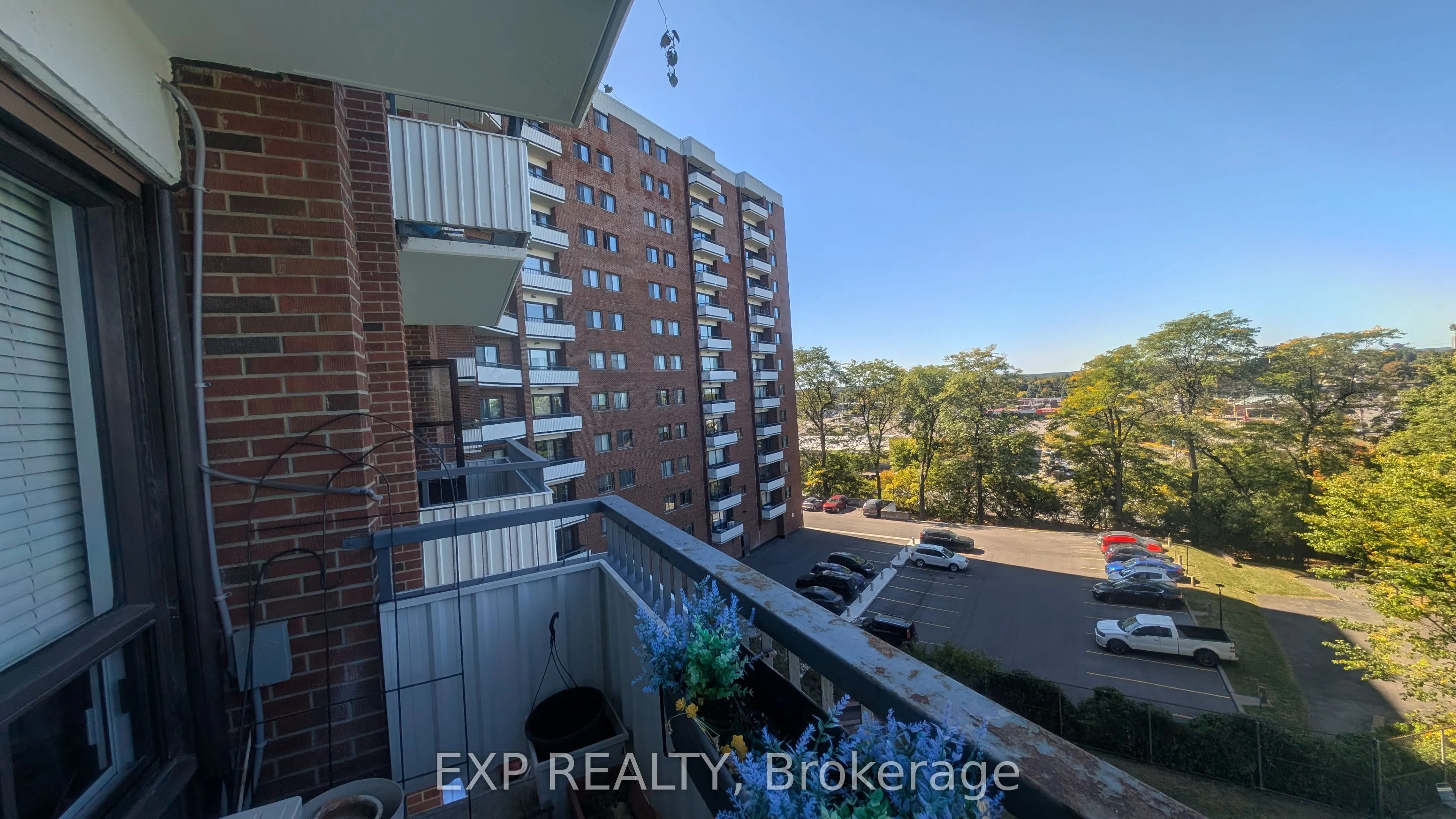 20 Chesterton Drive, #518