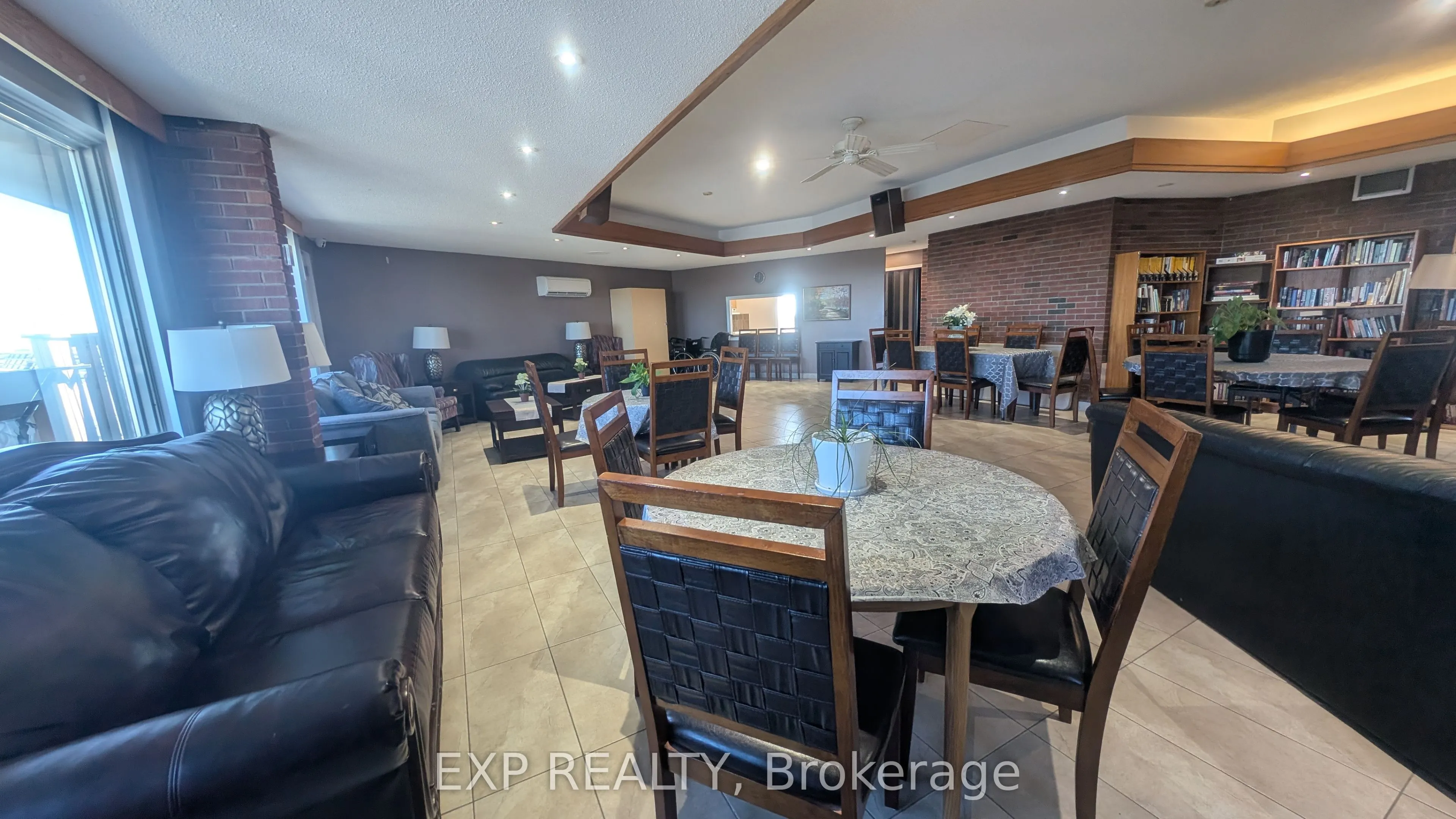 20 Chesterton Drive, #518