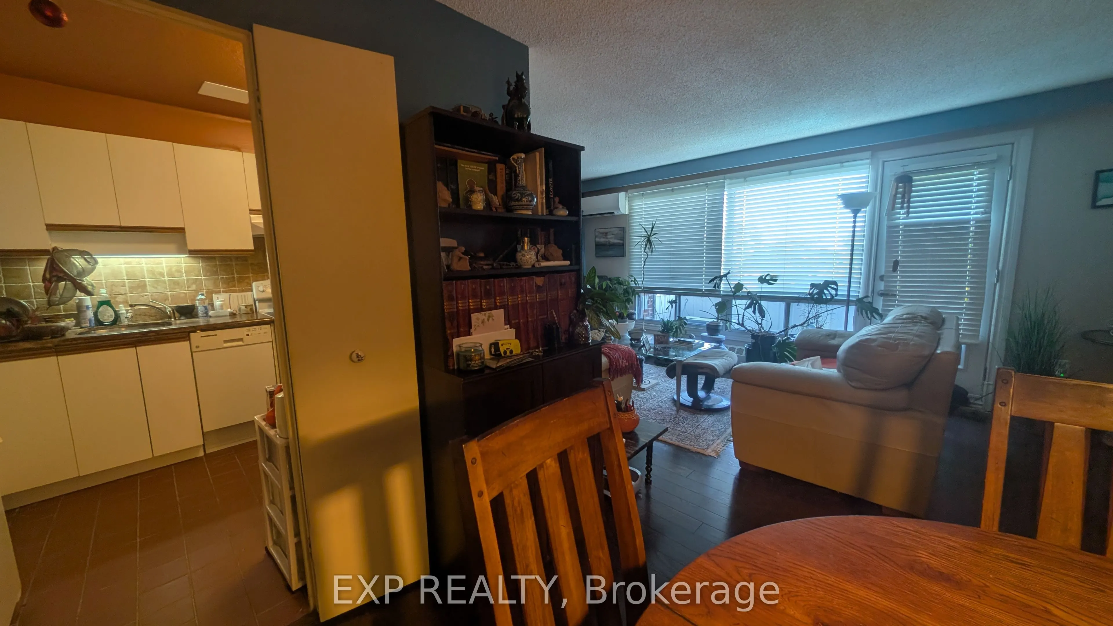 20 Chesterton Drive, #518
