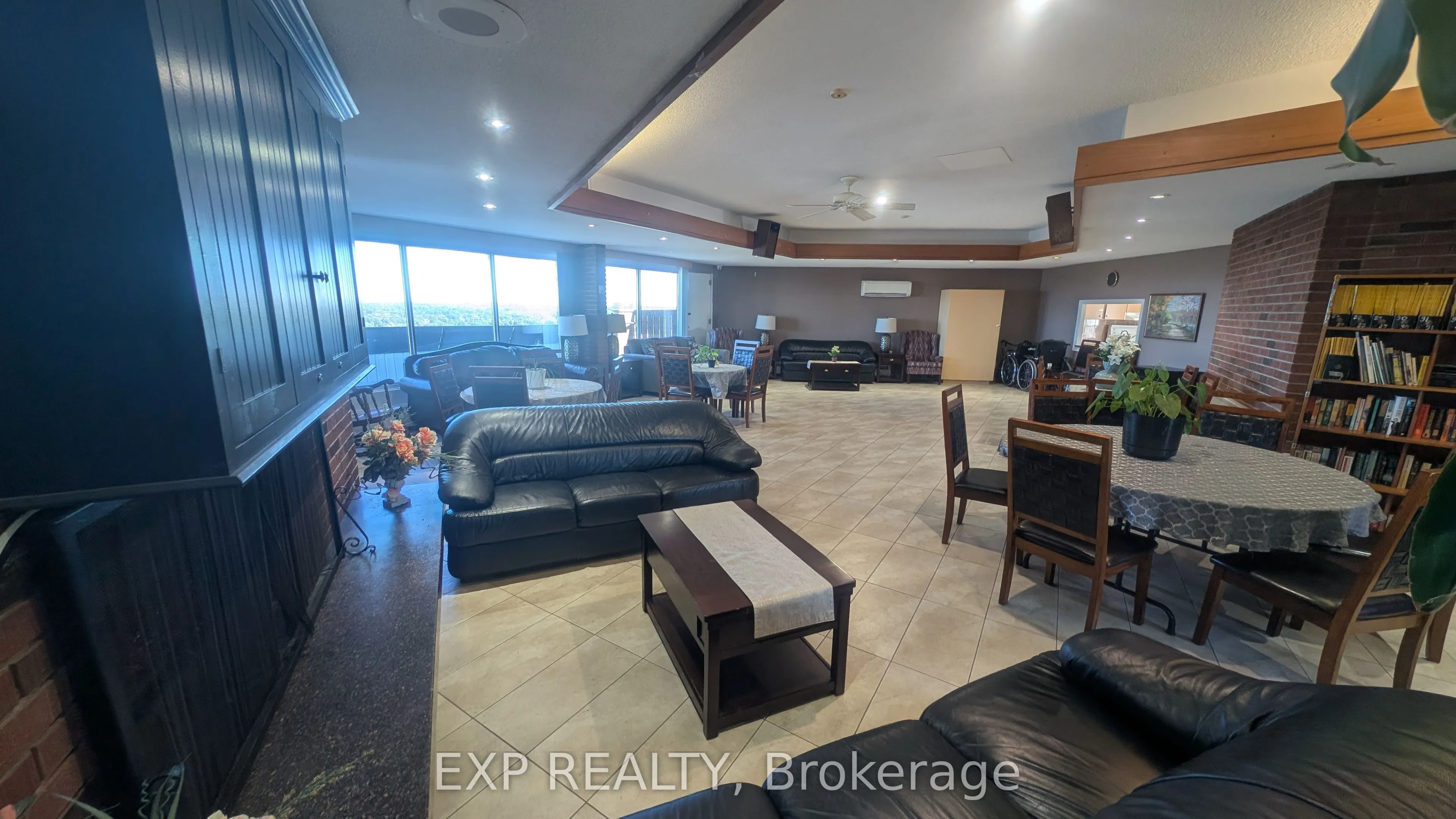 20 Chesterton Drive, #518