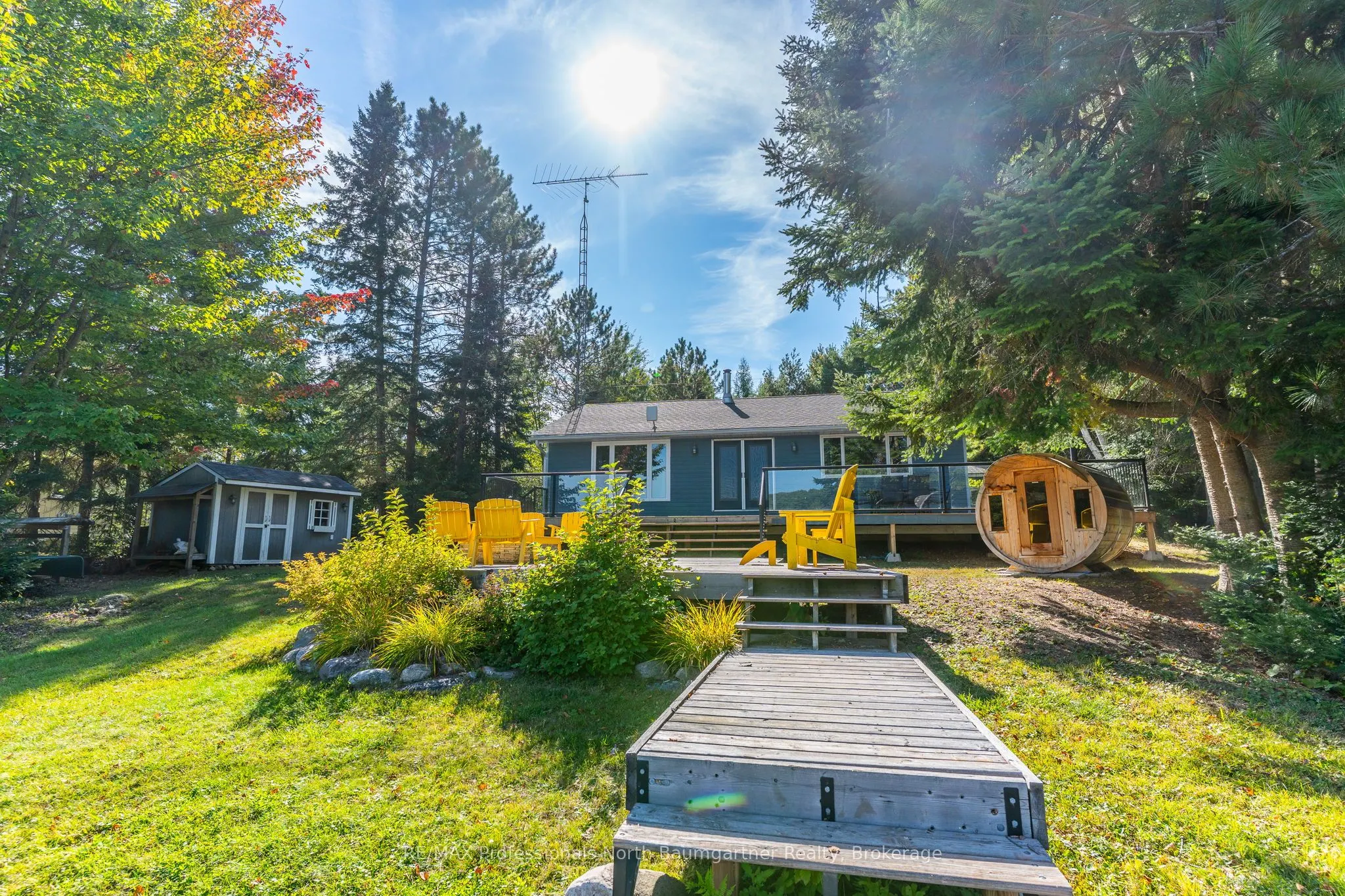 1086 Cameron Lane