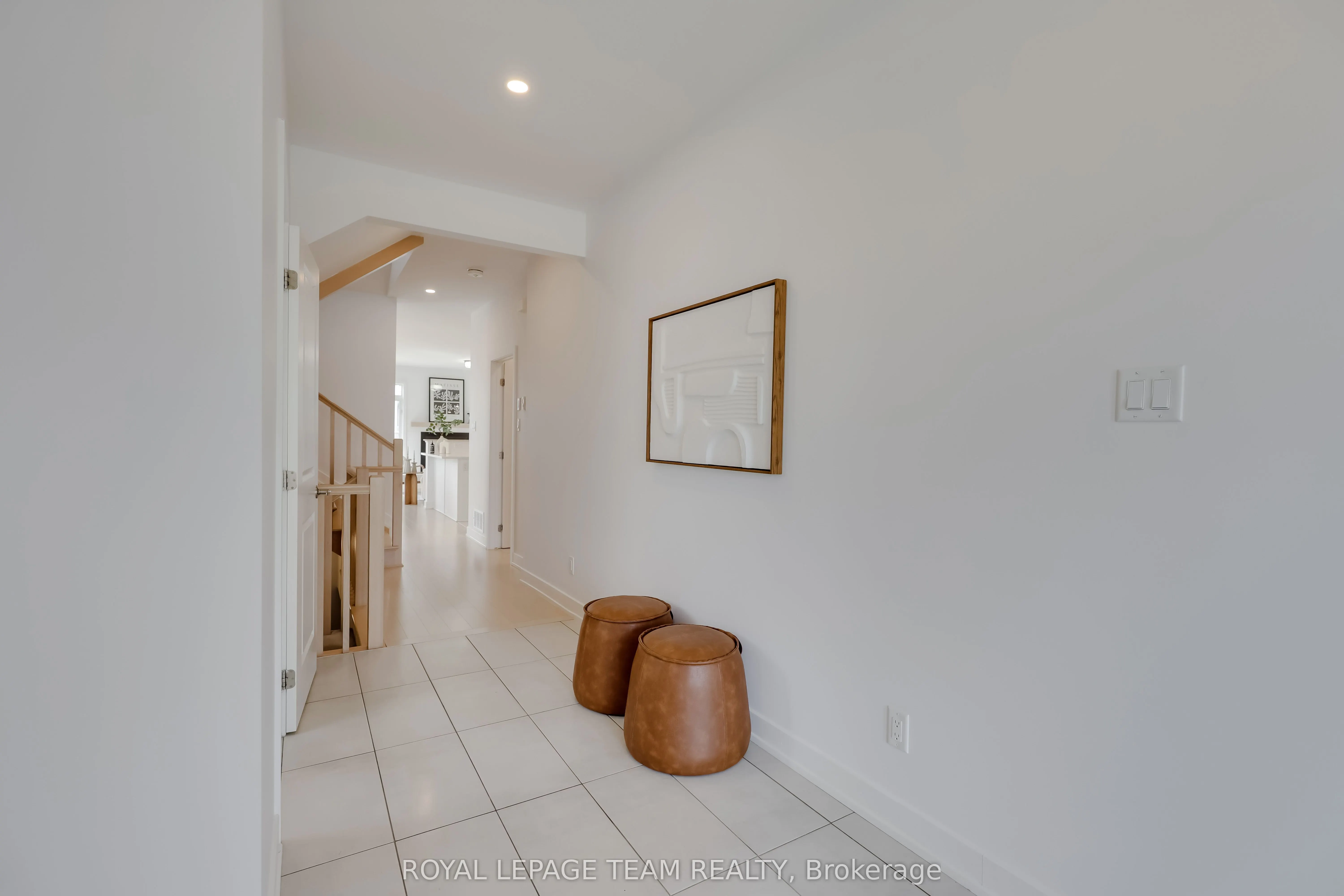856 Clapham Terrace