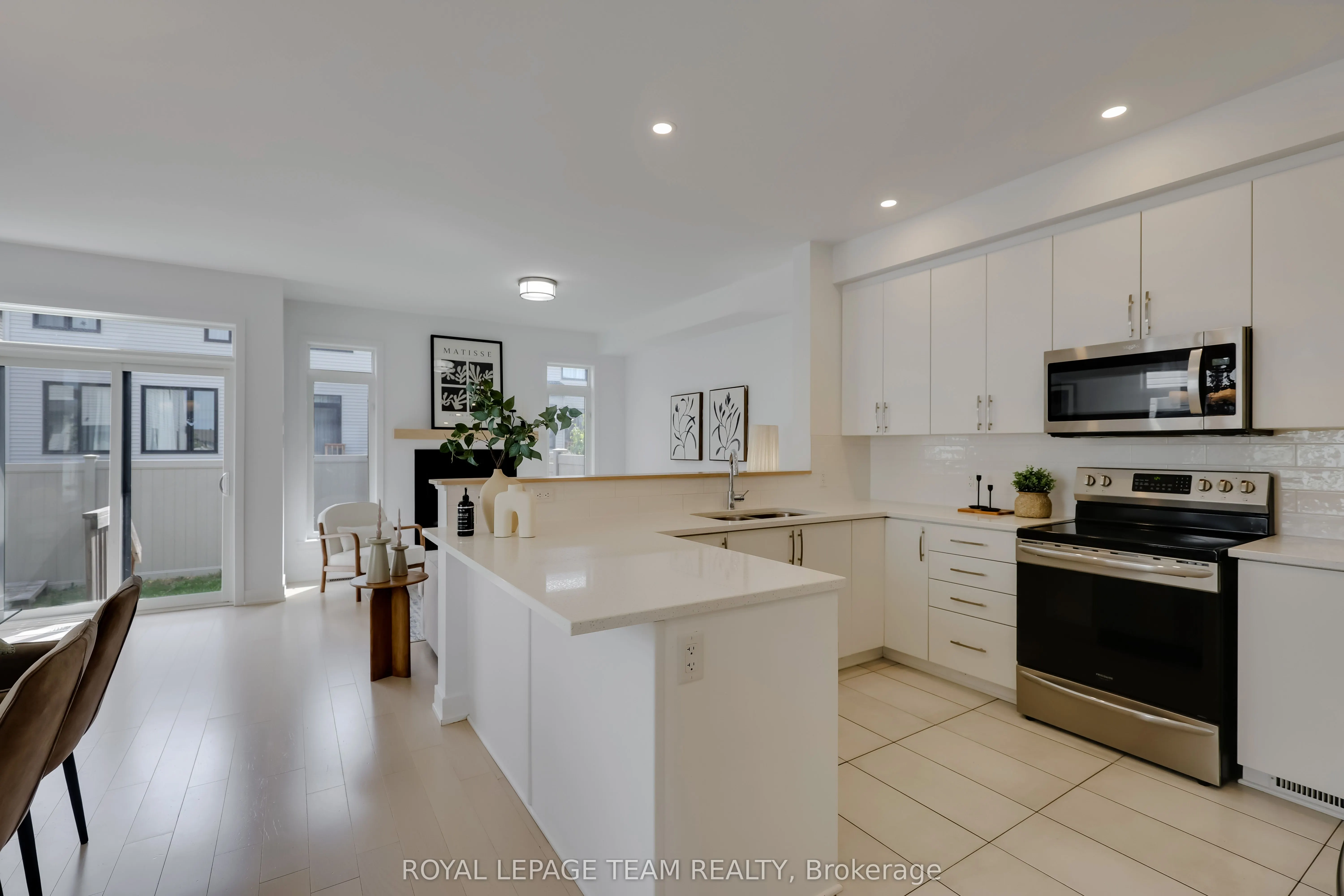 856 Clapham Terrace