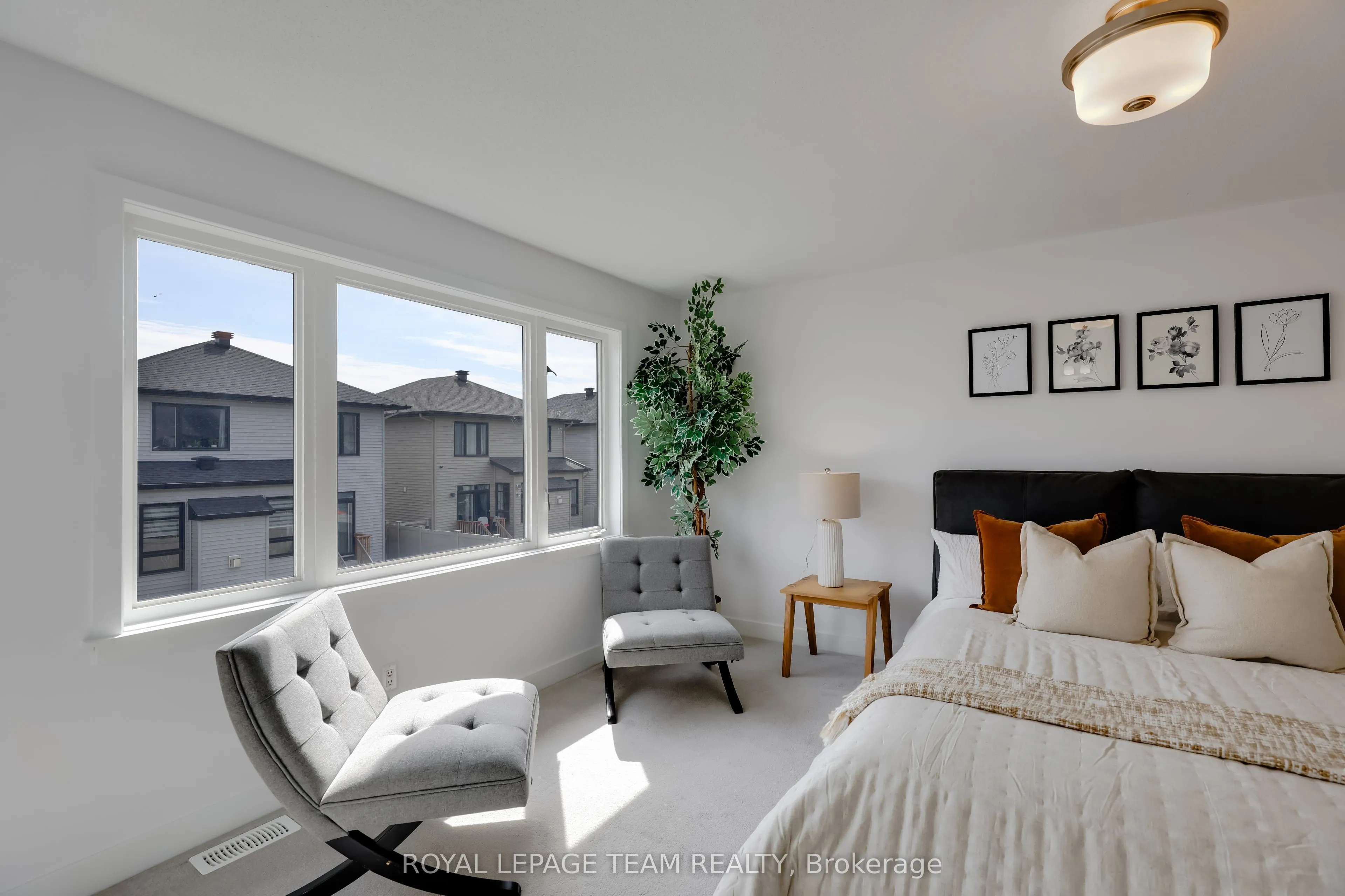 856 Clapham Terrace