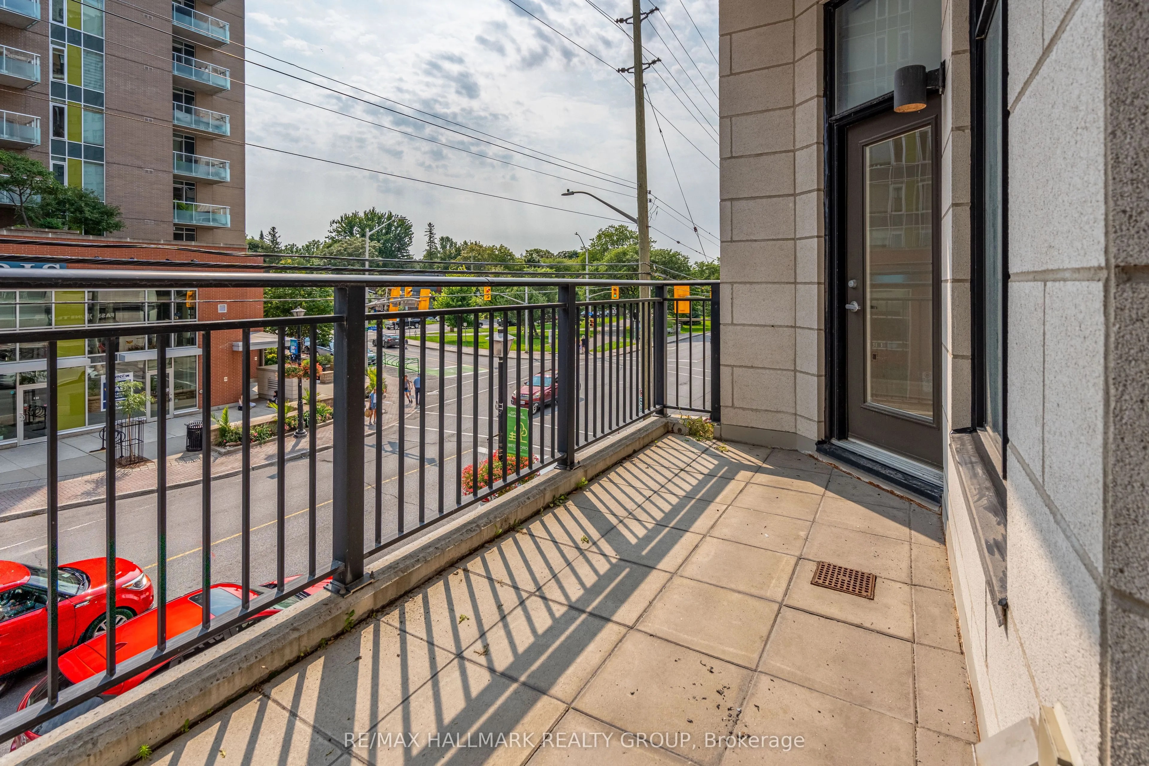 420 Berkley Avenue, #206