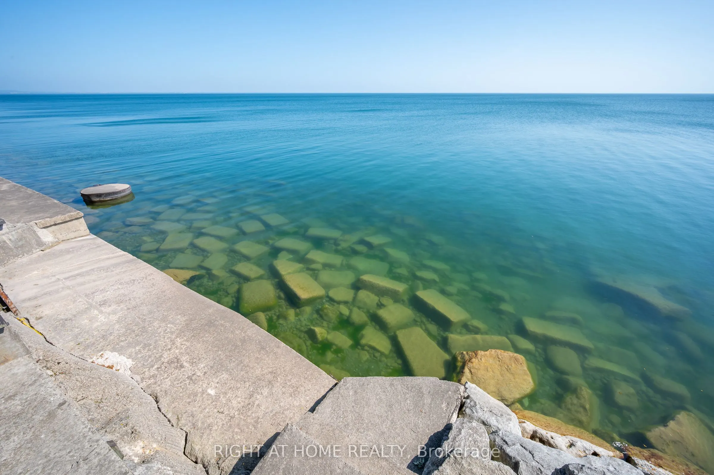 74 Seabreeze Crescent
