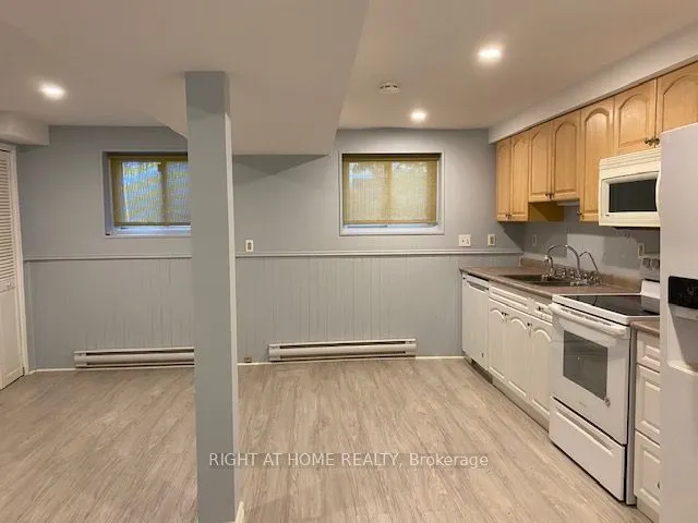 74 Seabreeze Crescent