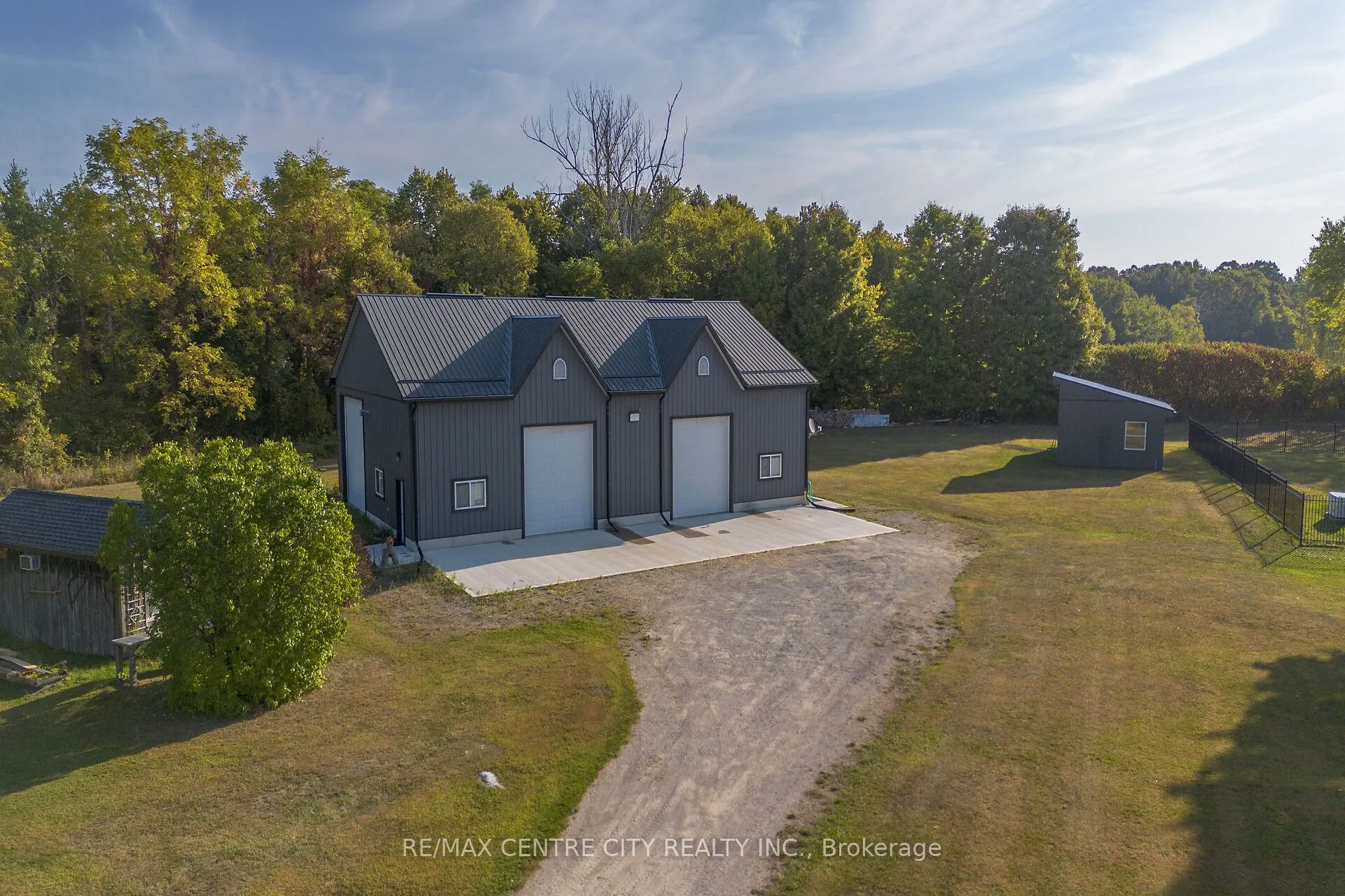 846635 Township Road 9