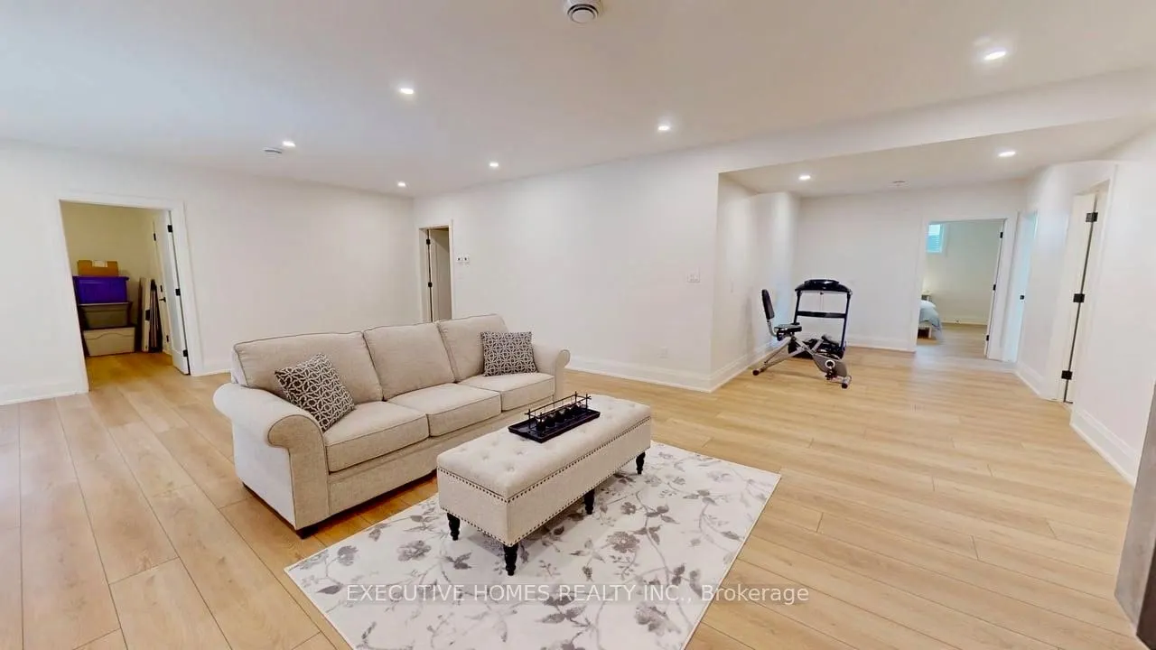 214 Irishwood Lane
