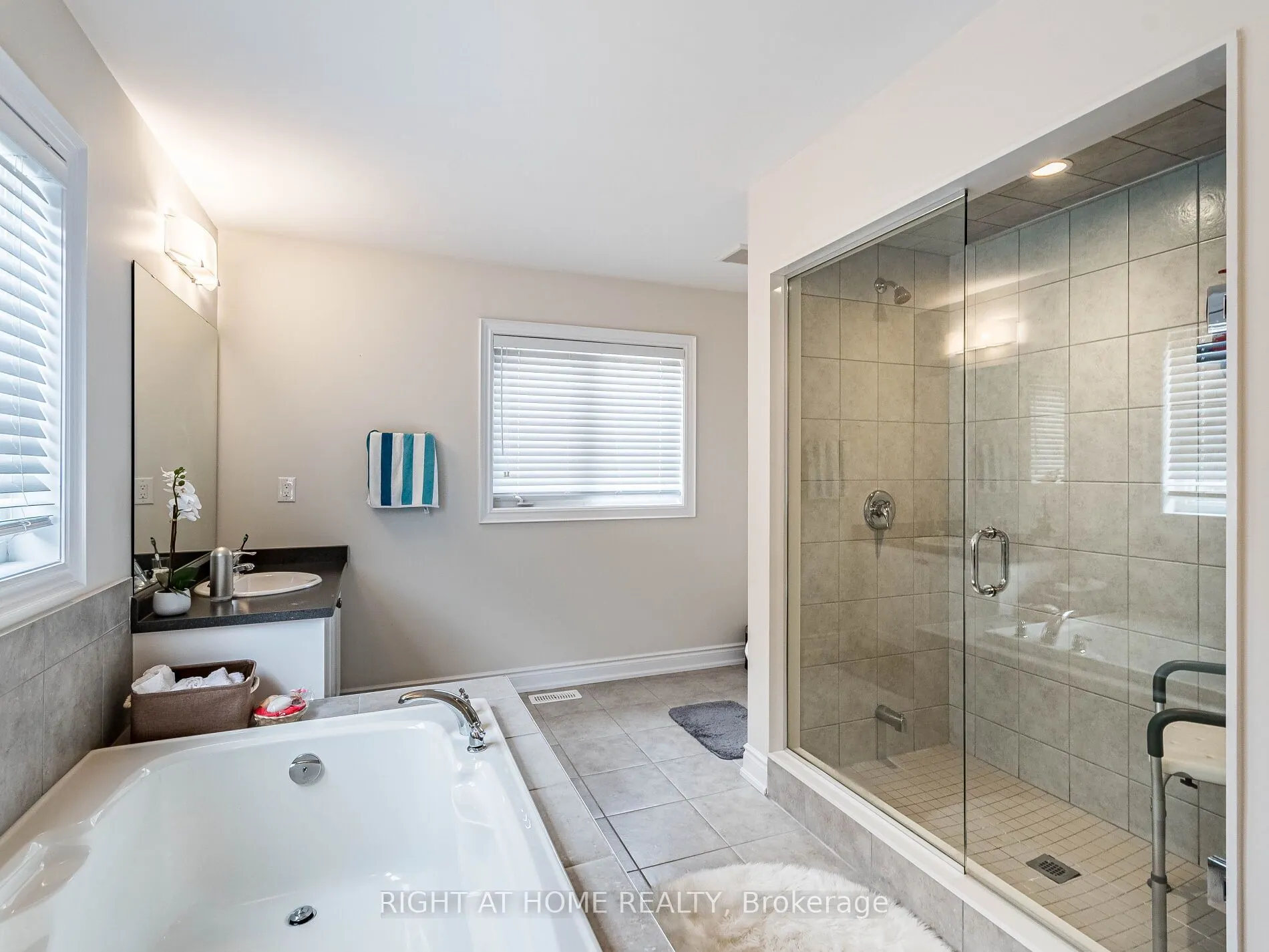 8779 Chickory Trail